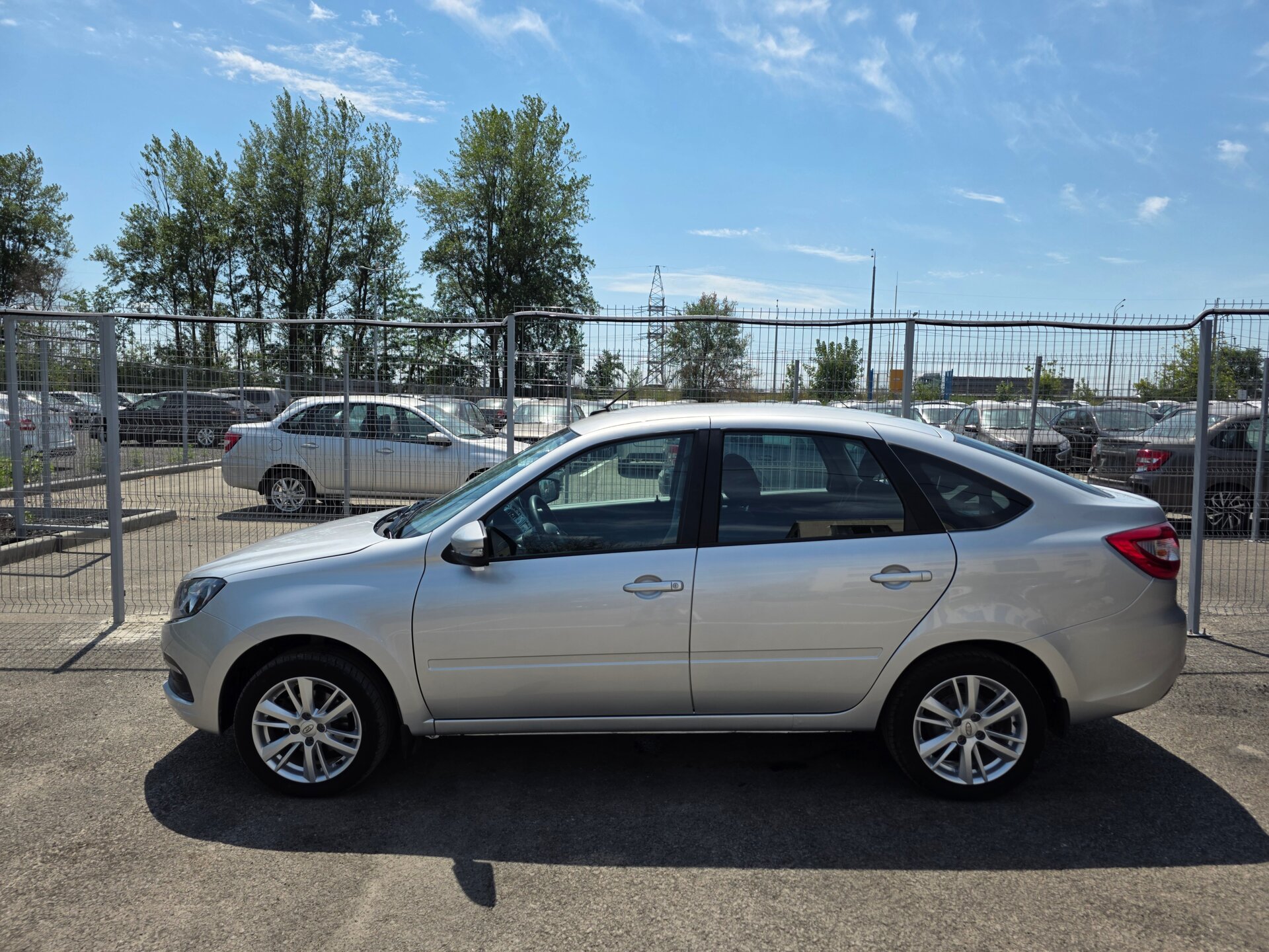 Lada (ВАЗ) Granta, I Рестайлинг 2025 Lada (ВАЗ) Granta, I Рестайлинг 2025
