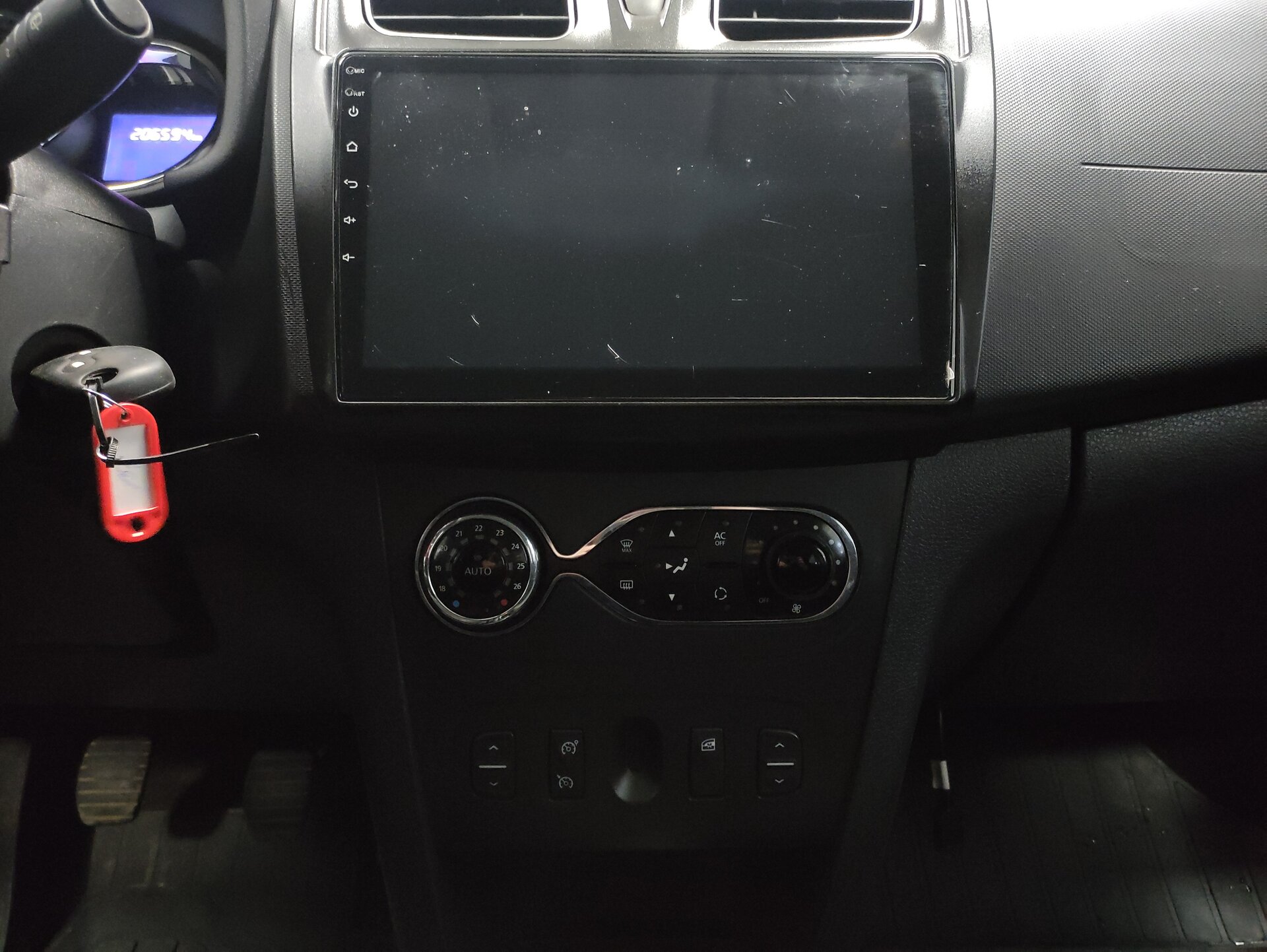 Renault Sandero, II 2015