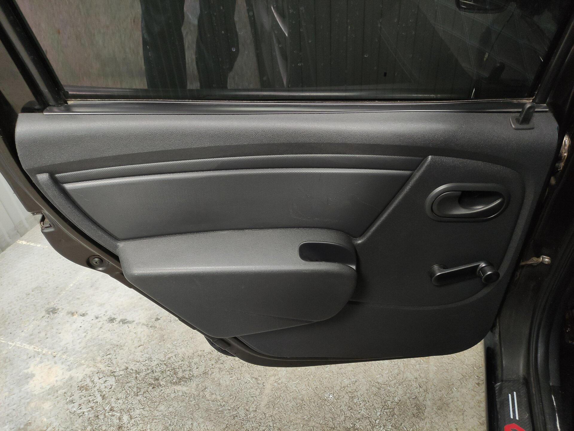 Renault Logan, I Рестайлинг 2012