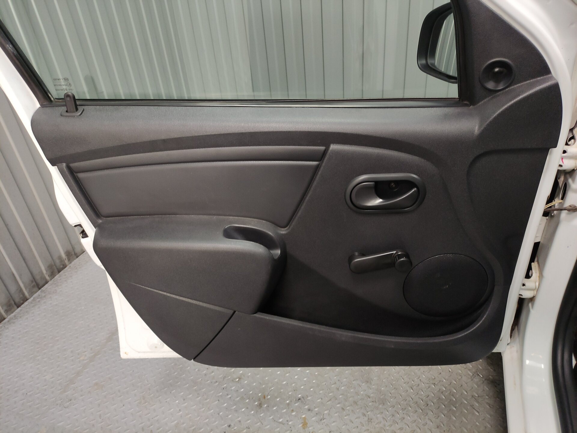 Renault Logan, I Рестайлинг 2014