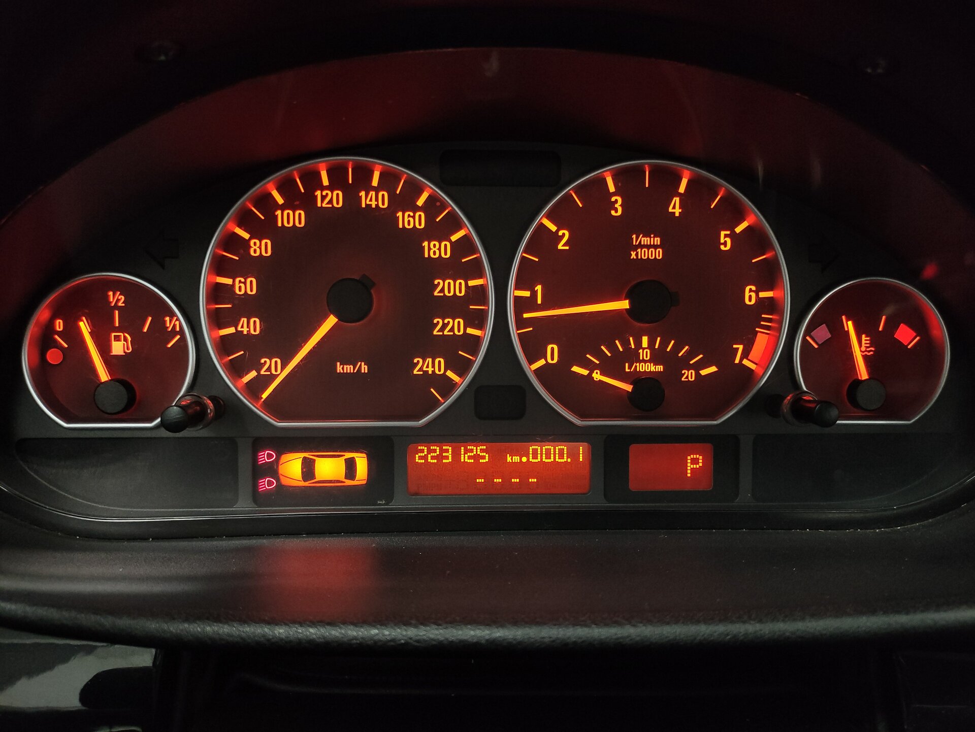 BMW 3 серии, IV (E46) Рестайлинг 2004 BMW 3 серии, IV (E46) Рестайлинг 2004