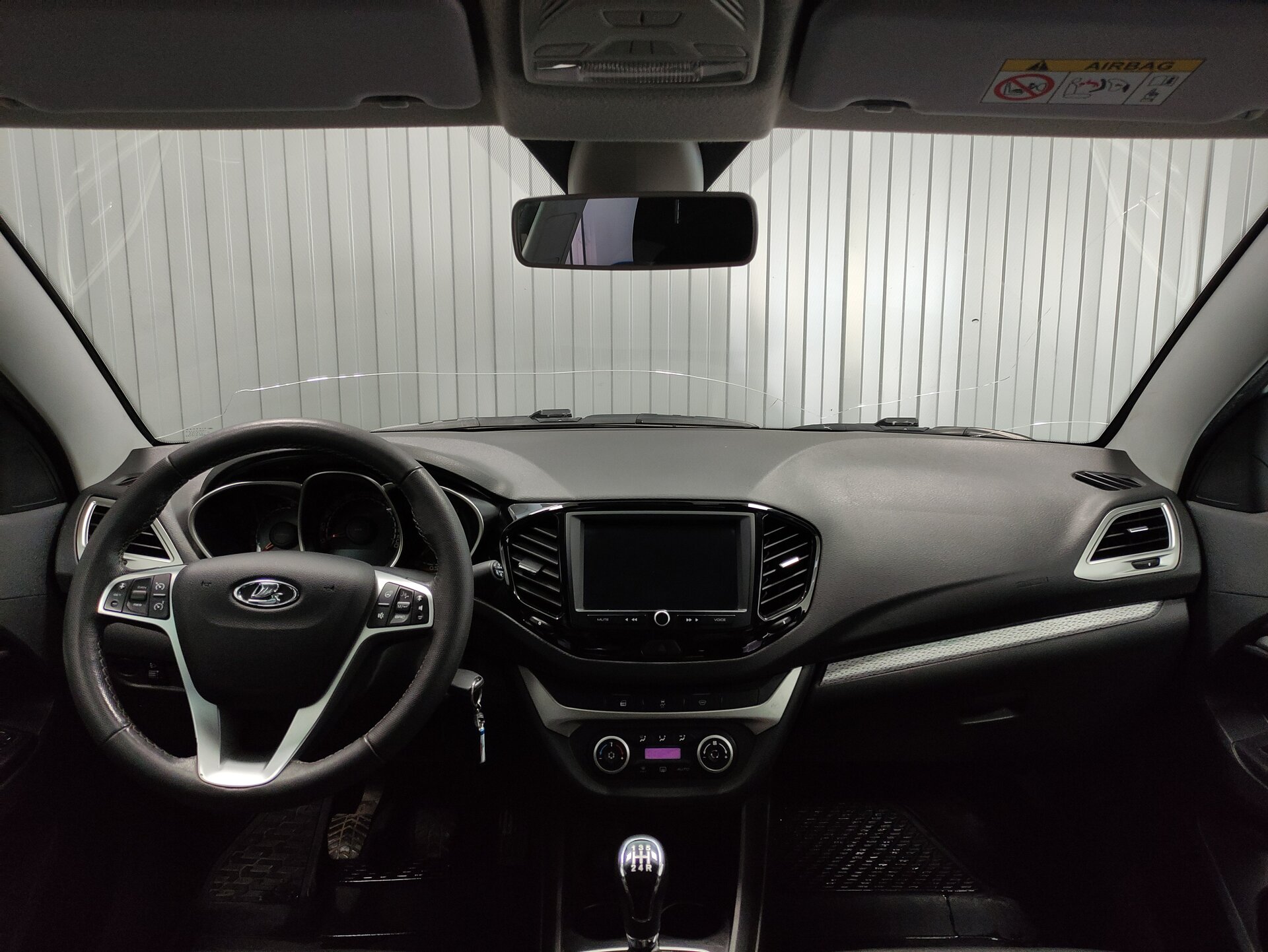 Lada (ВАЗ) Vesta, I 2021