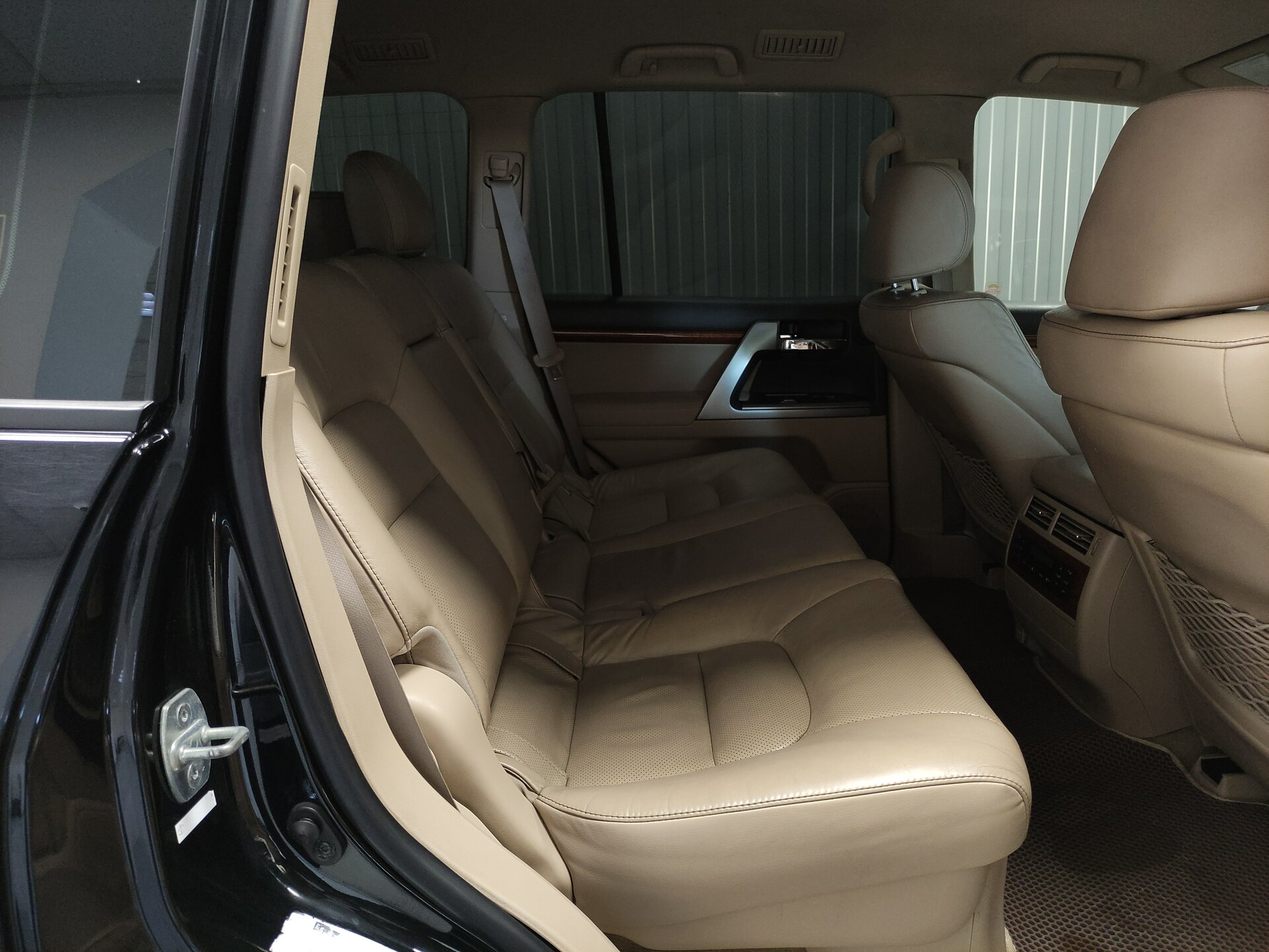 Toyota Land Cruiser, 200 Series Рестайлинг 1 2012