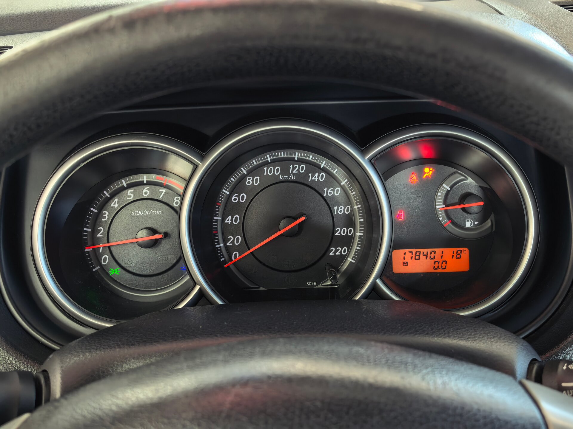 Nissan Tiida, I Рестайлинг 2011