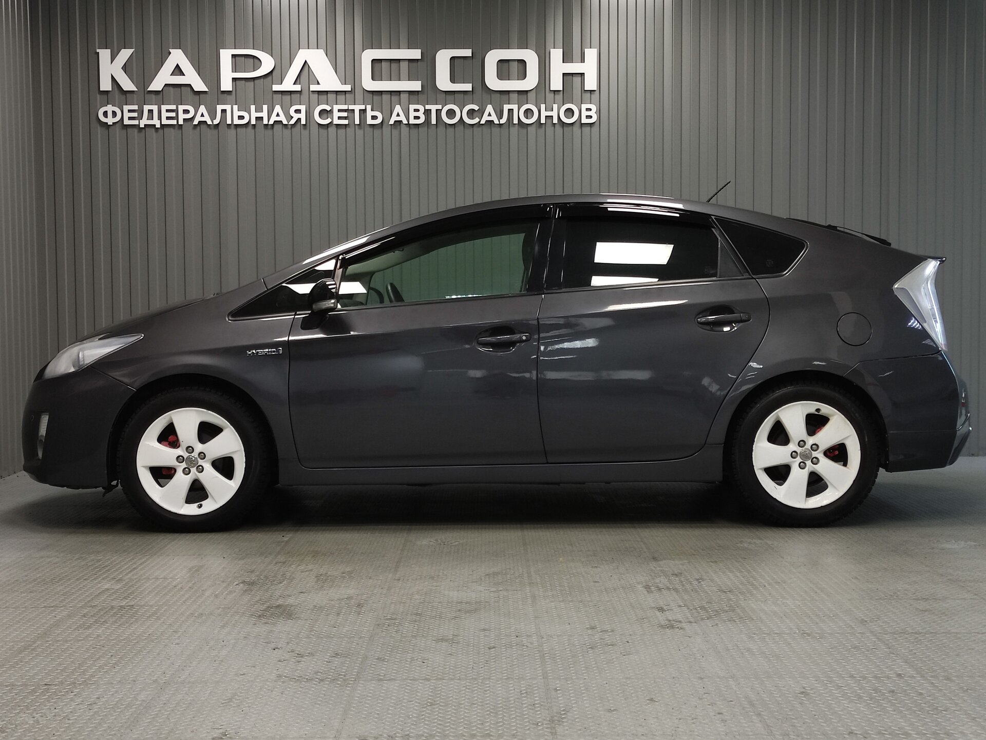Toyota Prius, III Рестайлинг (XW30) 2011 Toyota Prius, III Рестайлинг (XW30) 2011