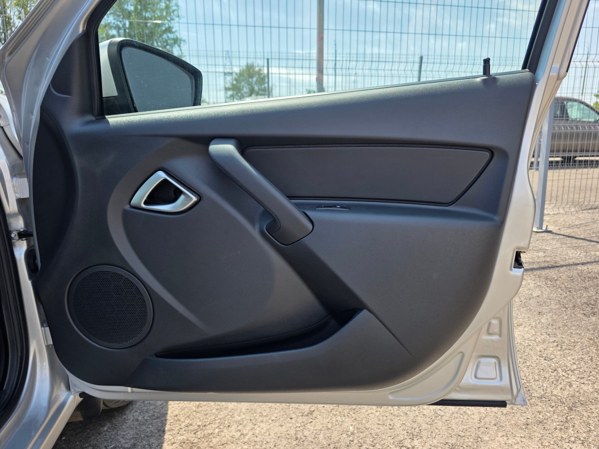 Lada (ВАЗ) Granta, I Рестайлинг 2025 Lada (ВАЗ) Granta, I Рестайлинг 2025