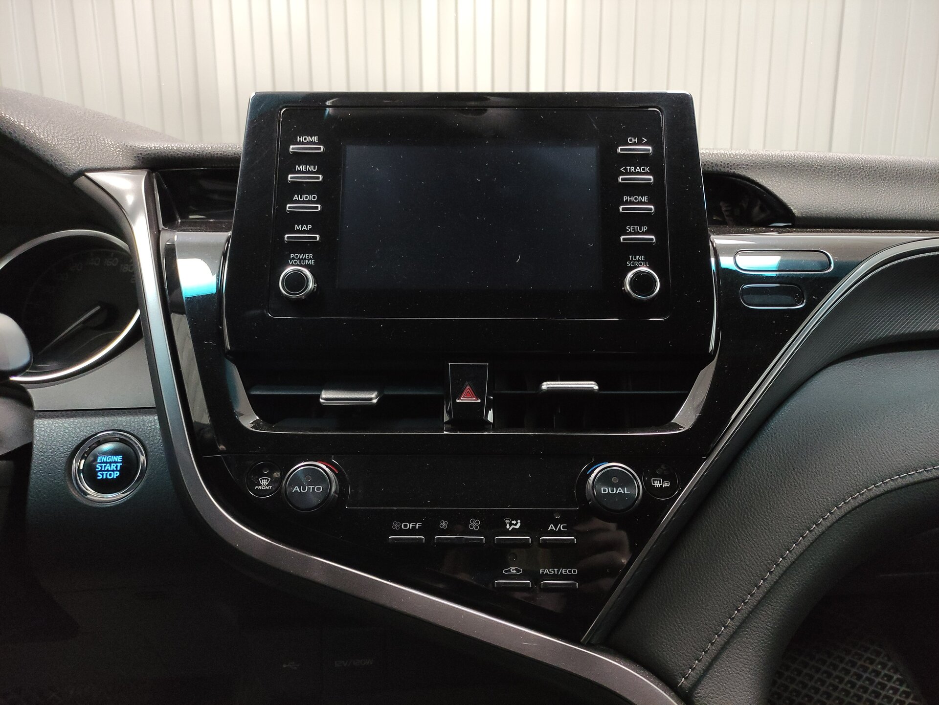 Toyota Camry, VIII (XV70) Рестайлинг 2021