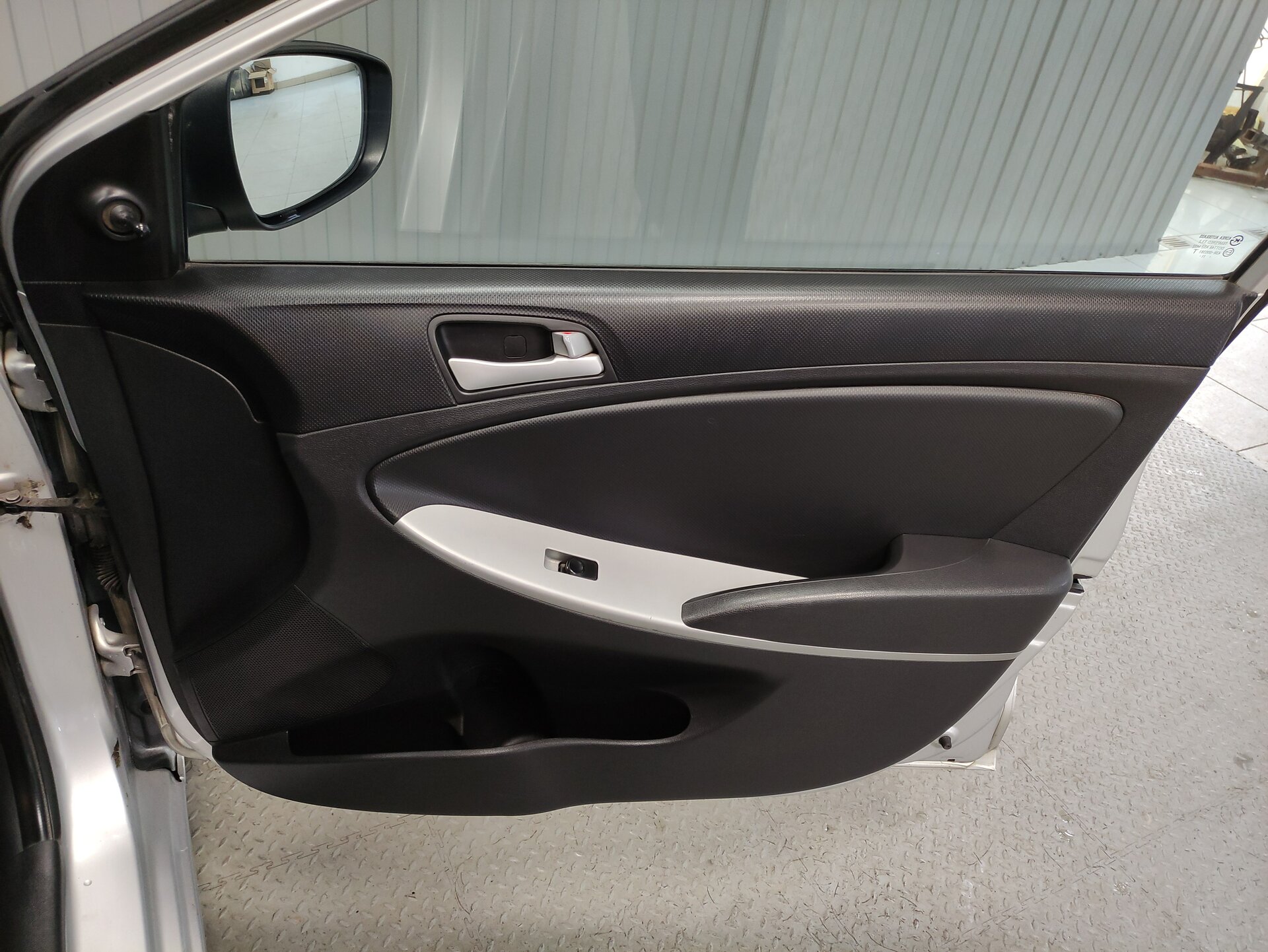 Hyundai Solaris, I 2012