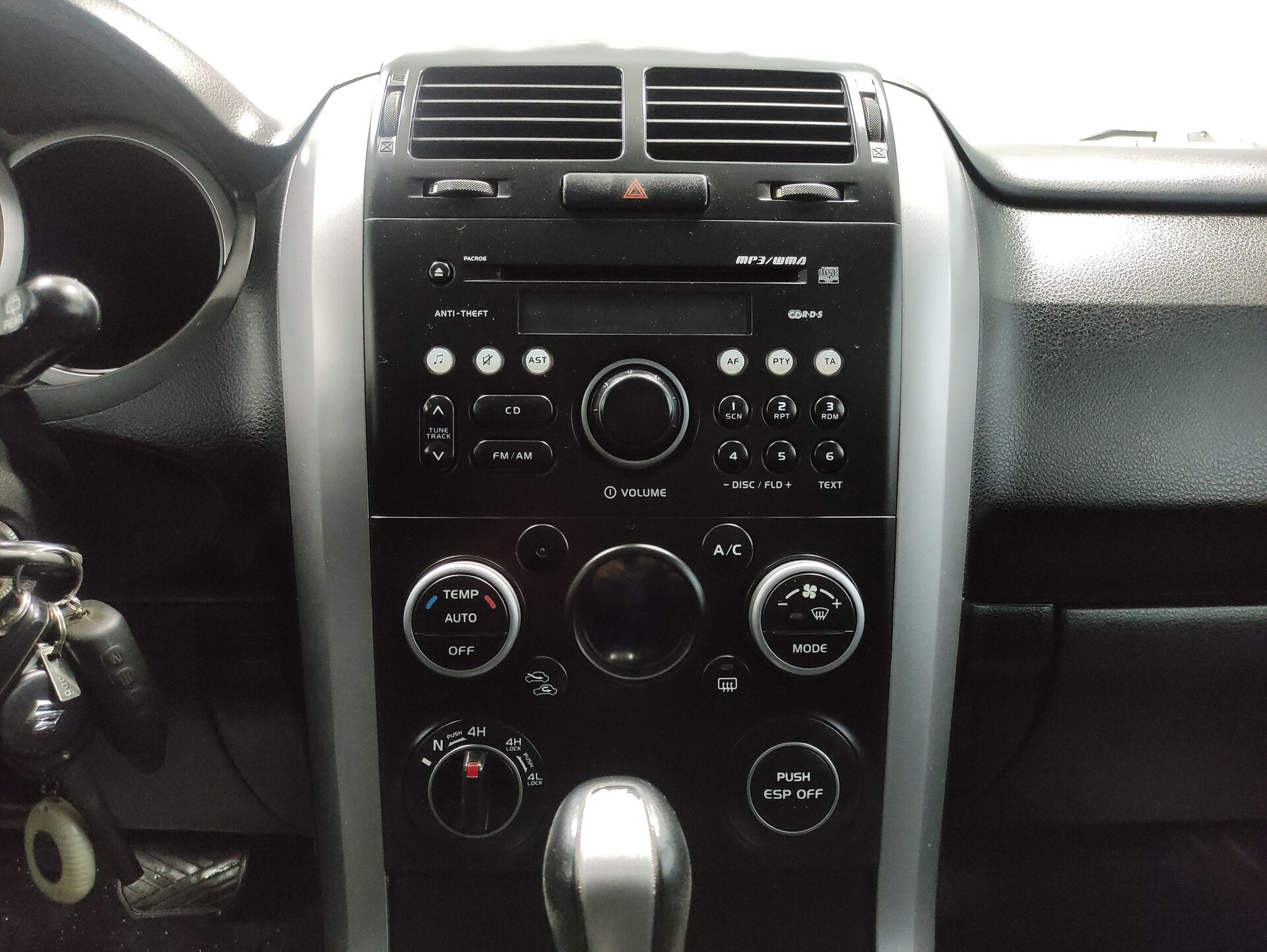 Suzuki Grand Vitara, II Рестайлинг 2010 Suzuki Grand Vitara, II Рестайлинг 2010