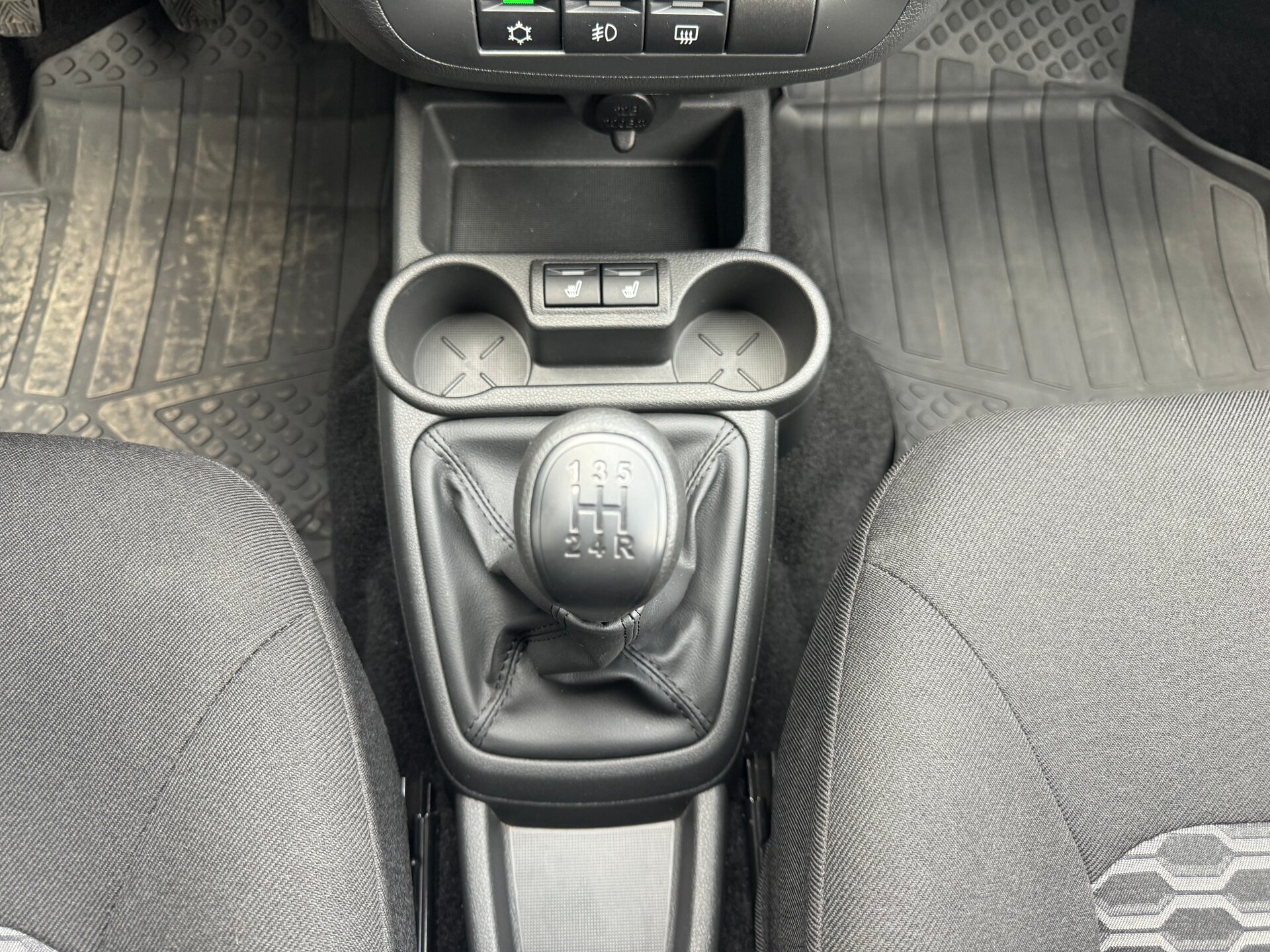 Lada (ВАЗ) Granta, I Рестайлинг 2025 Lada (ВАЗ) Granta, I Рестайлинг 2025