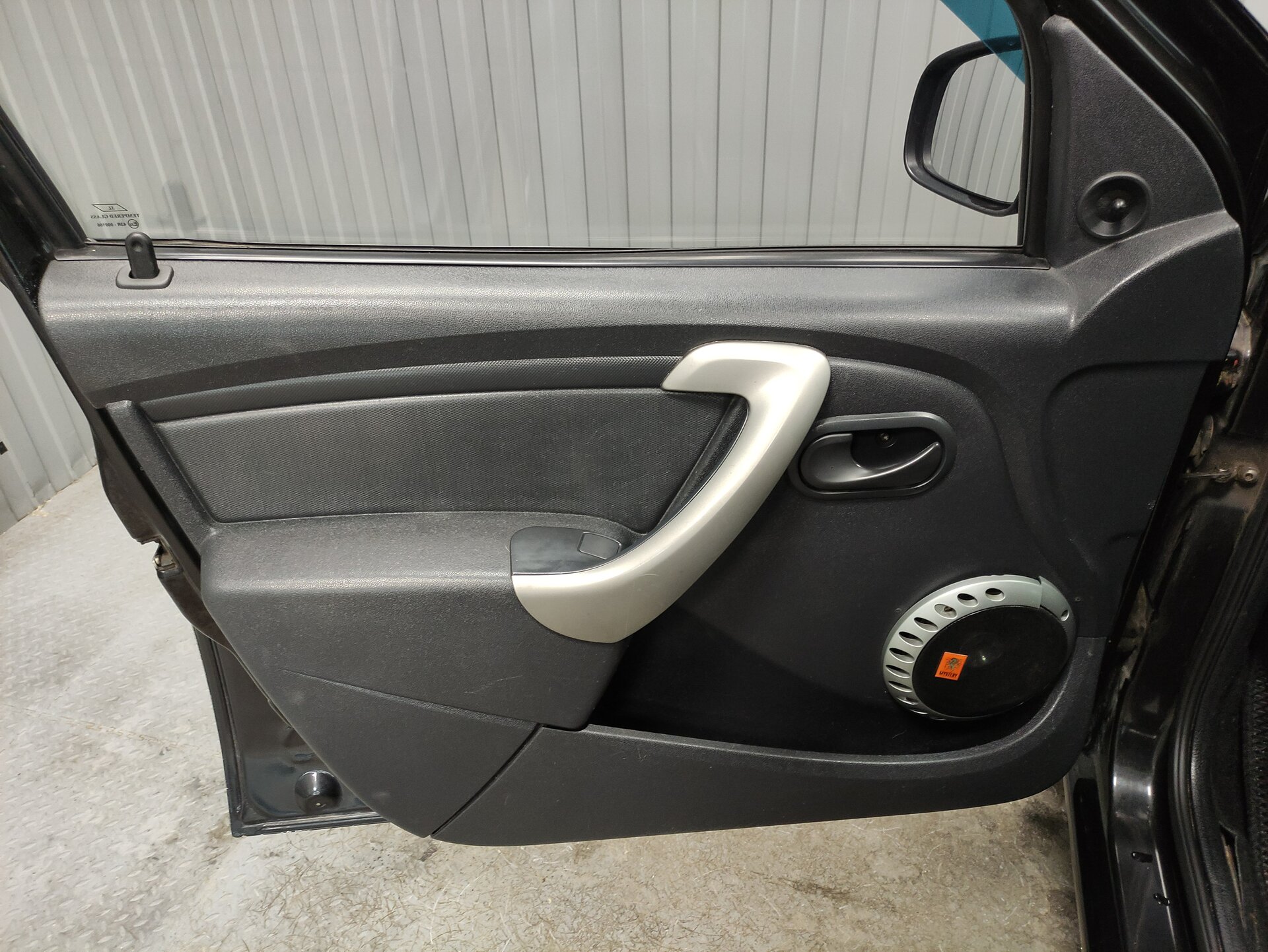 Renault Logan, I Рестайлинг 2012