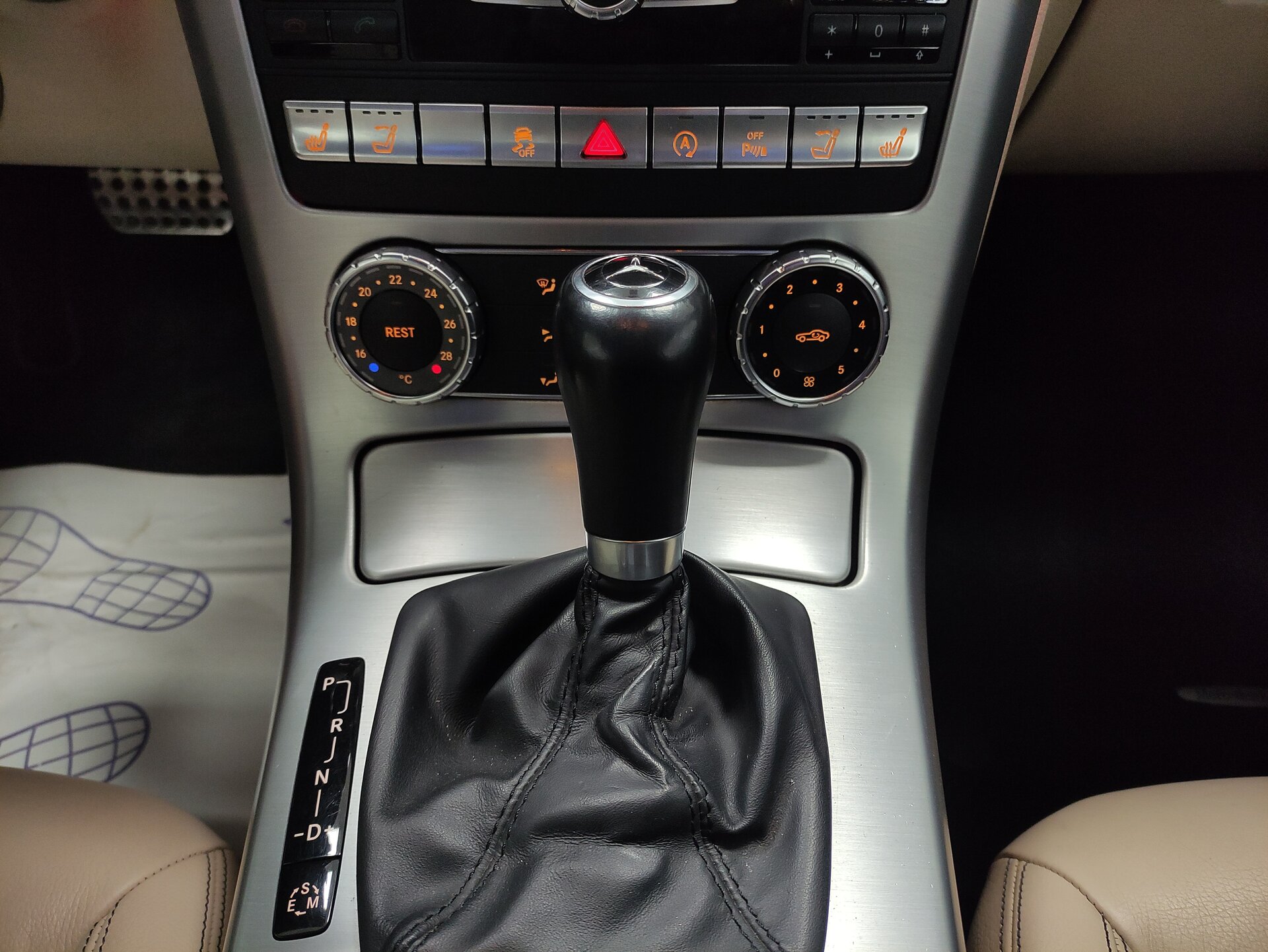 Mercedes-Benz SLK-Класс, III (R172) 2015 Mercedes-Benz SLK-Класс, III (R172) 2015
