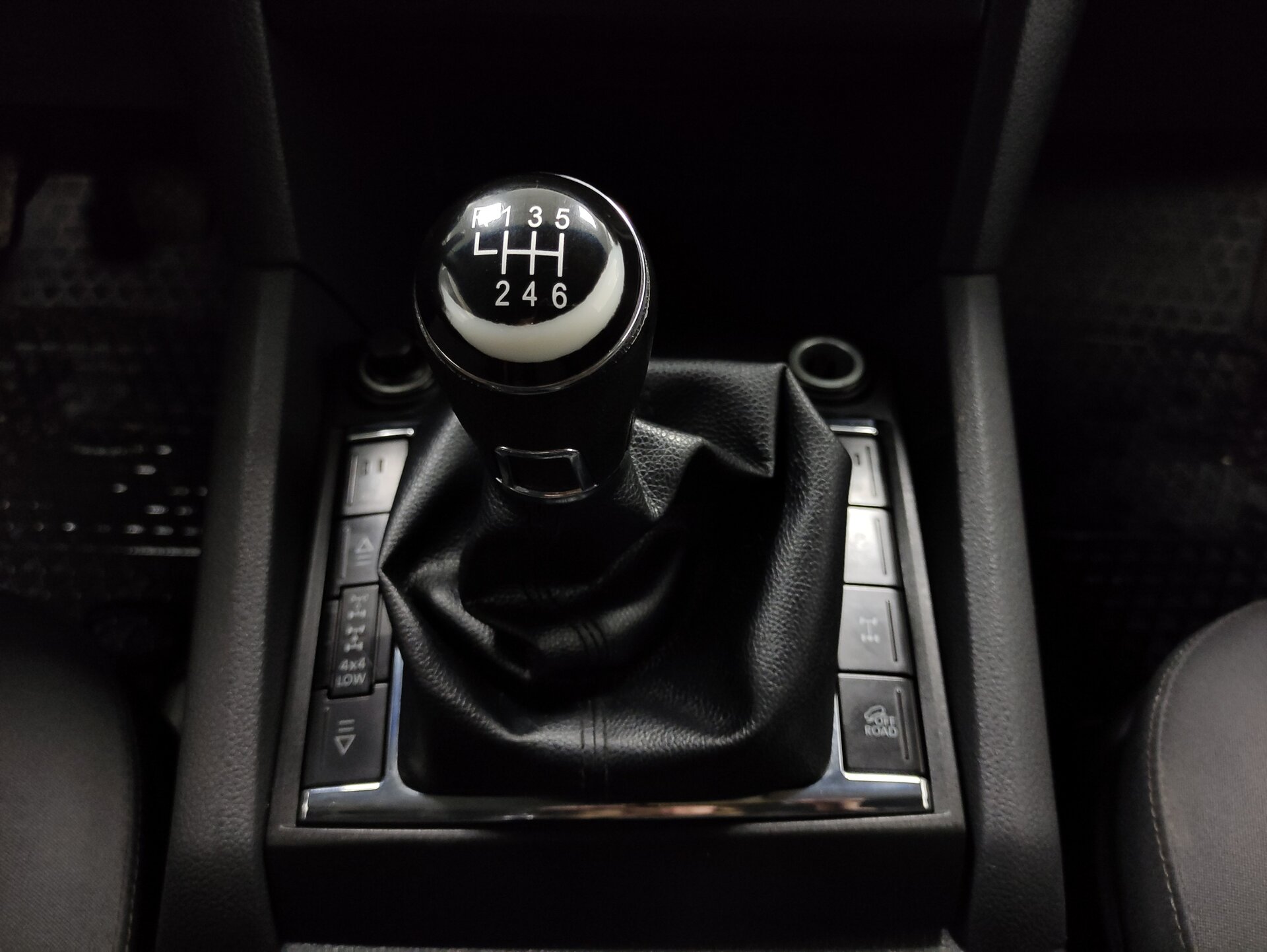 Volkswagen Amarok, I 2010