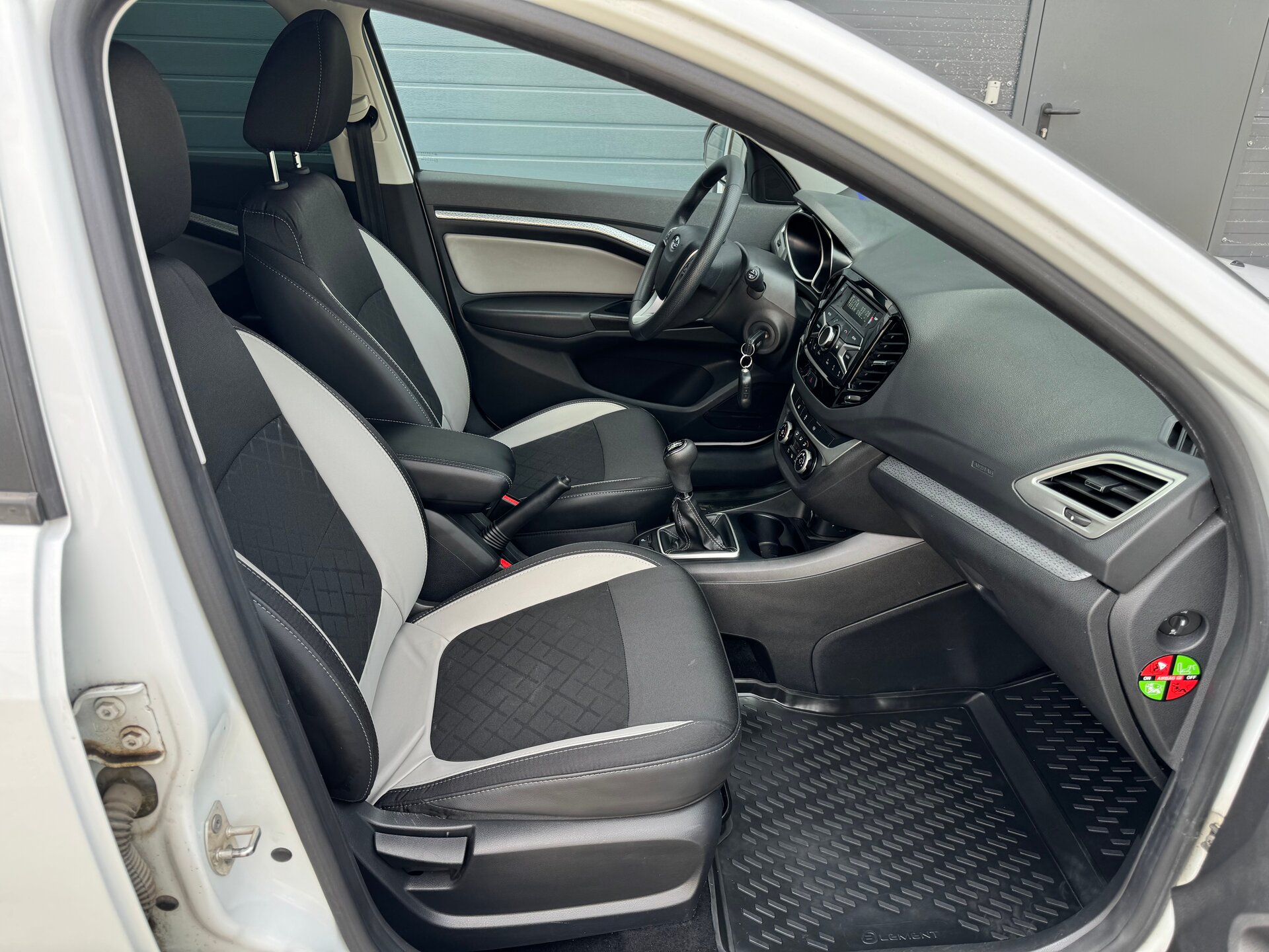 Lada (ВАЗ) Vesta, I 2020 Lada (ВАЗ) Vesta, I 2020