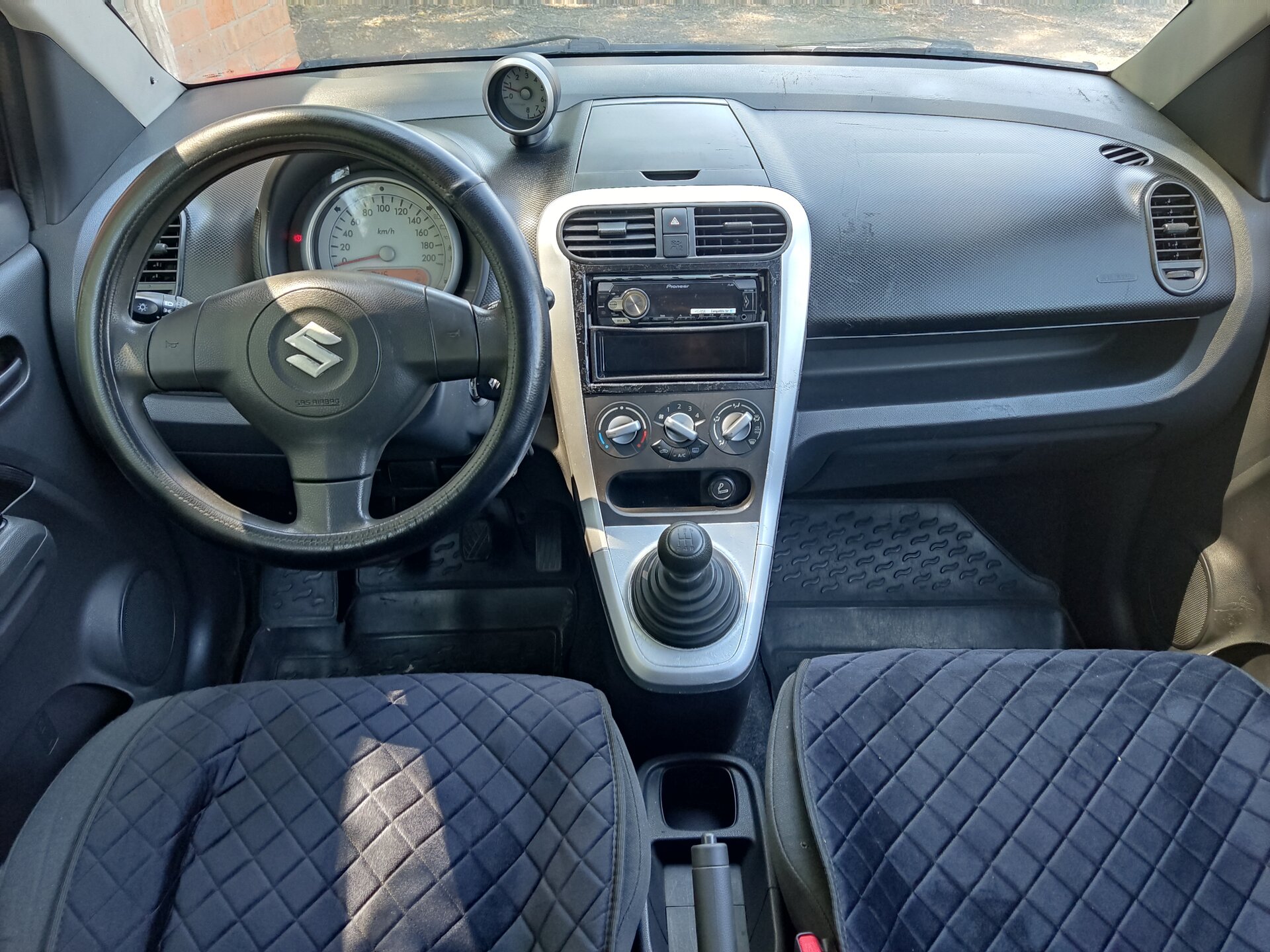 Suzuki Splash, I 2010