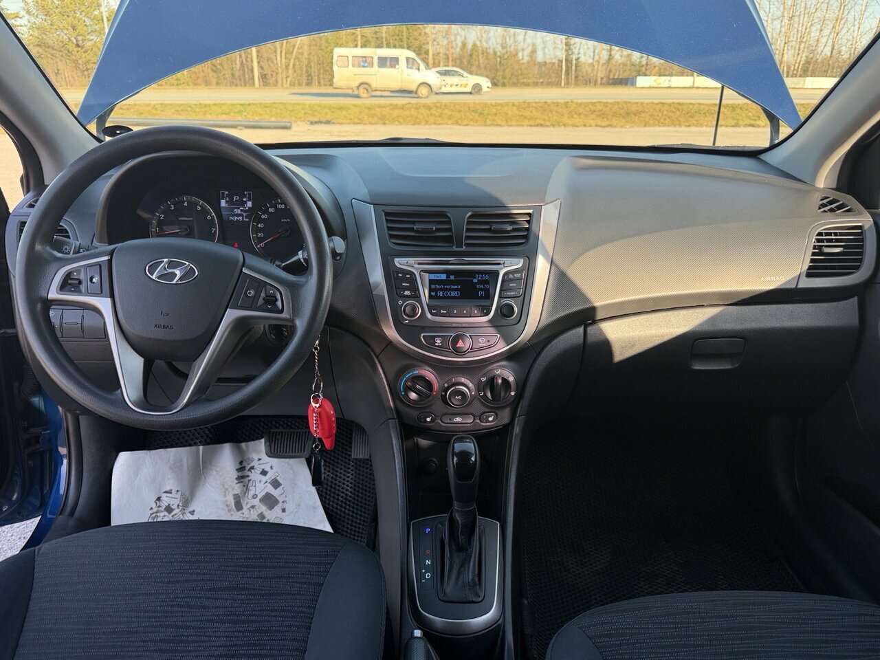 Hyundai Solaris, I Рестайлинг 2015 Hyundai Solaris, I Рестайлинг 2015
