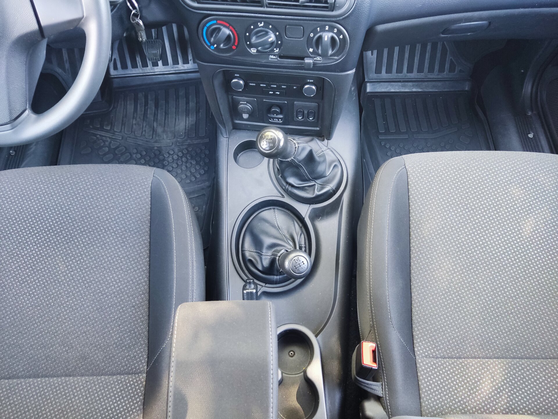 Lada (ВАЗ) Niva Travel, I 2021 Lada (ВАЗ) Niva Travel, I 2021