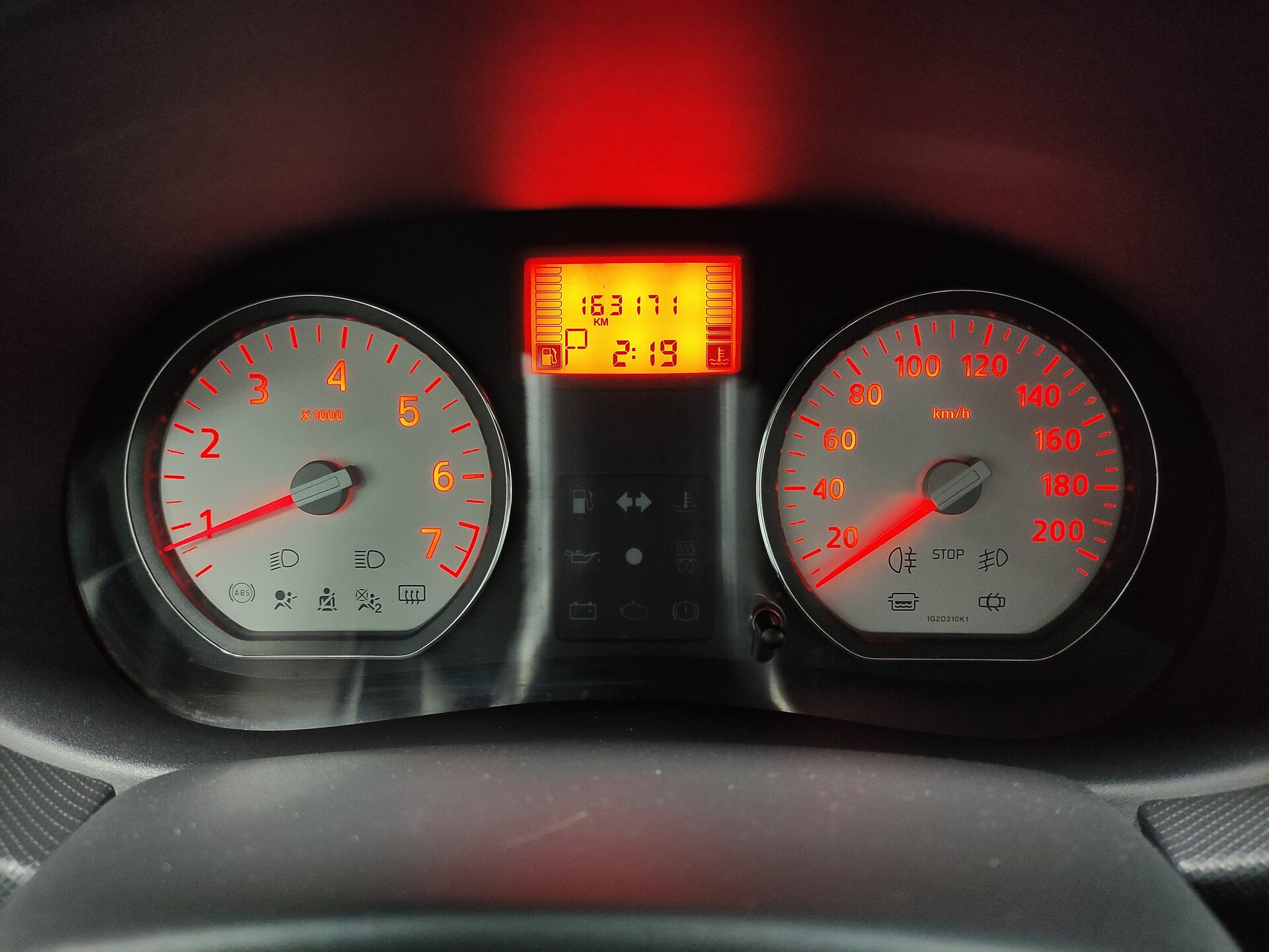 Renault Logan, I Рестайлинг 2013