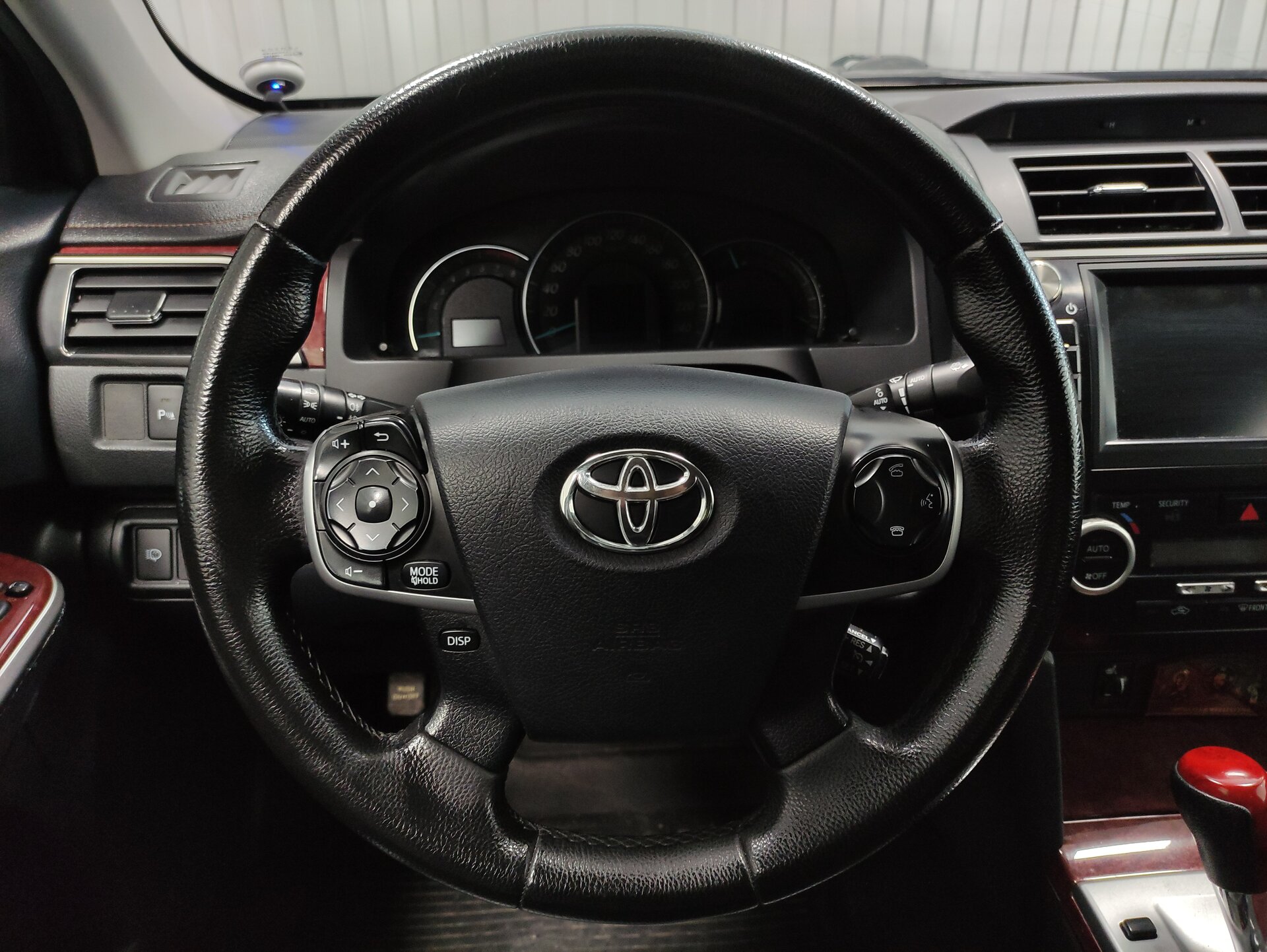 Toyota Camry, VII (XV50) 2012