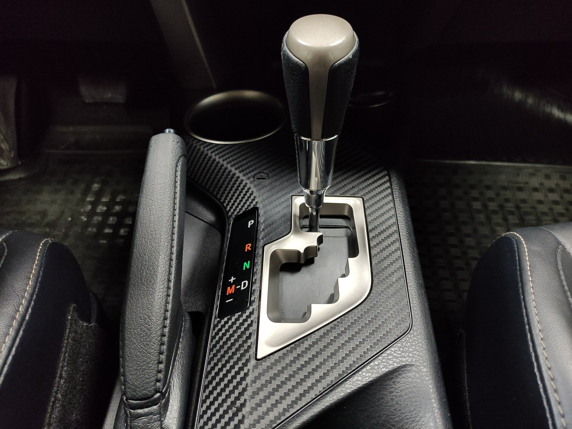 Toyota RAV4, IV (XA40) 2015