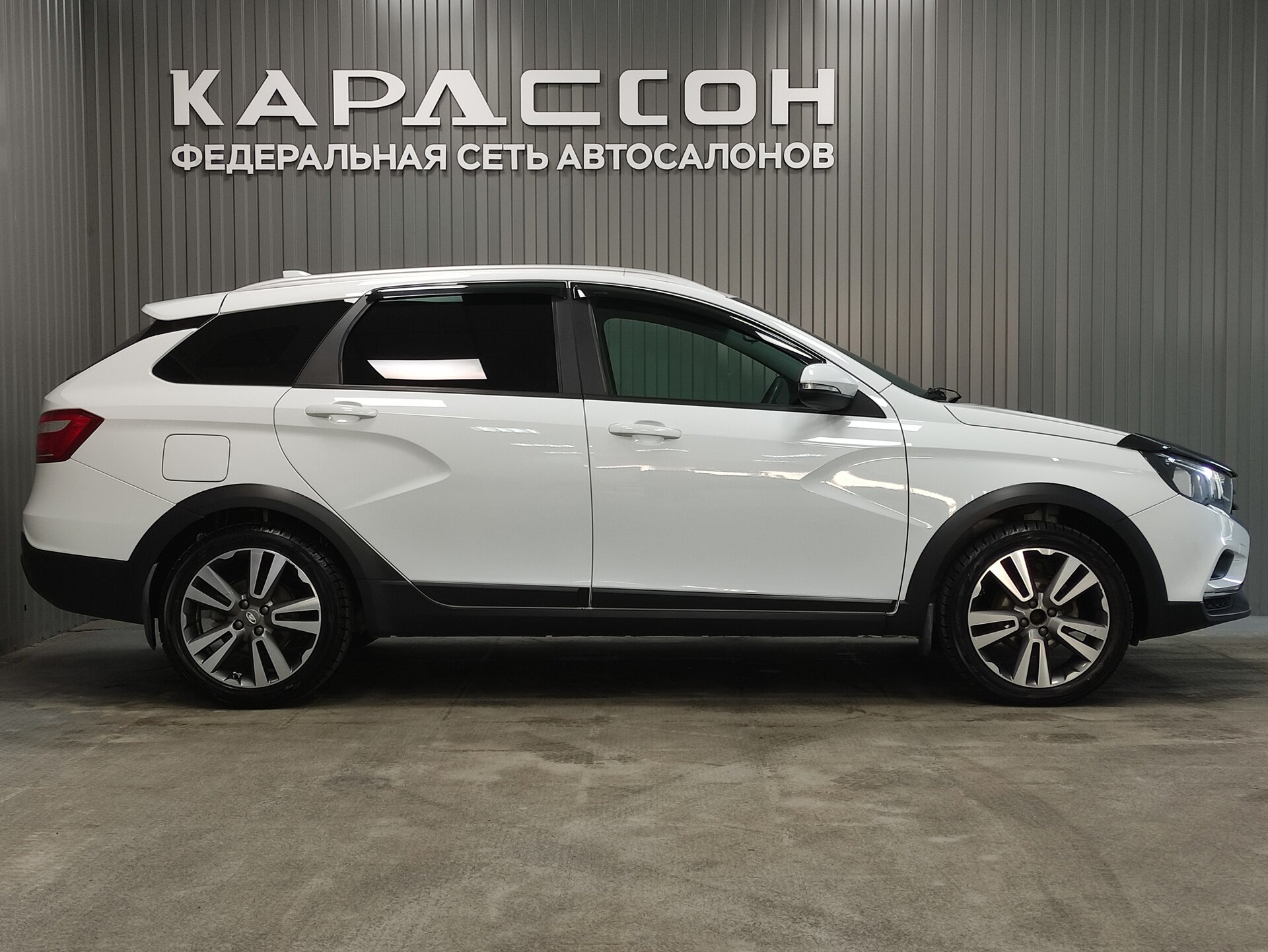 Lada (ВАЗ) Vesta, I 2017