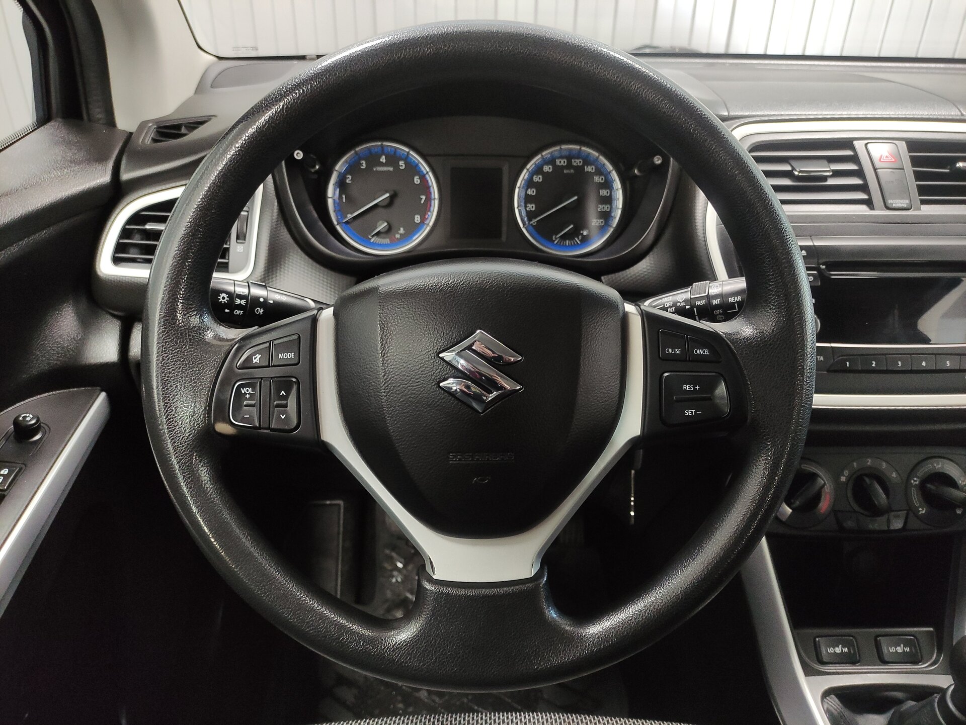 Suzuki SX4, II (S-Cross) 2014 Suzuki SX4, II (S-Cross) 2014