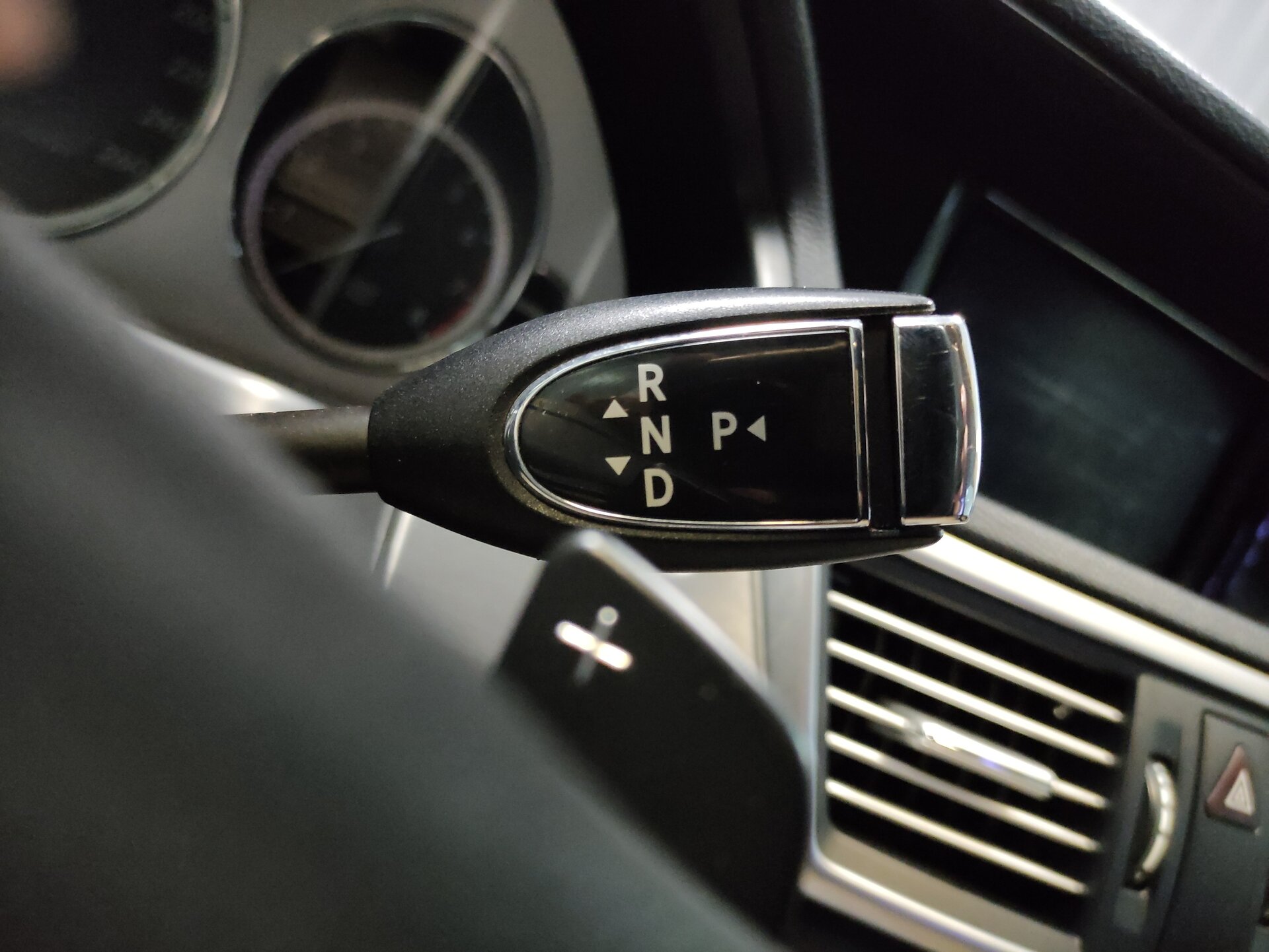 Mercedes-Benz E-Класс, IV (W212, S212, C207) 2011 Mercedes-Benz E-Класс, IV (W212, S212, C207) 2011