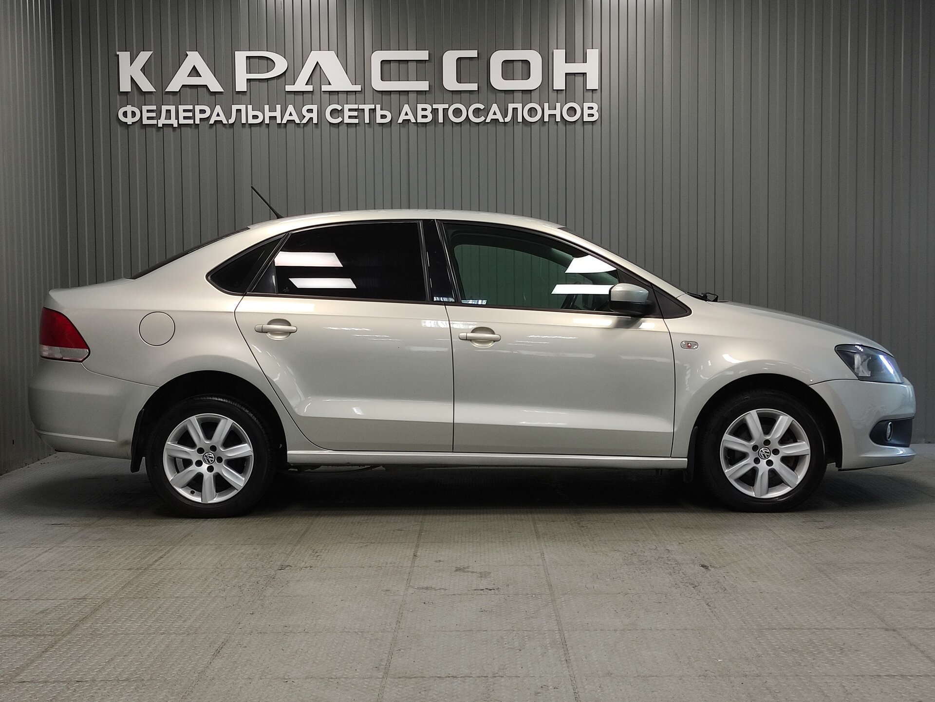Volkswagen Polo, V 2013