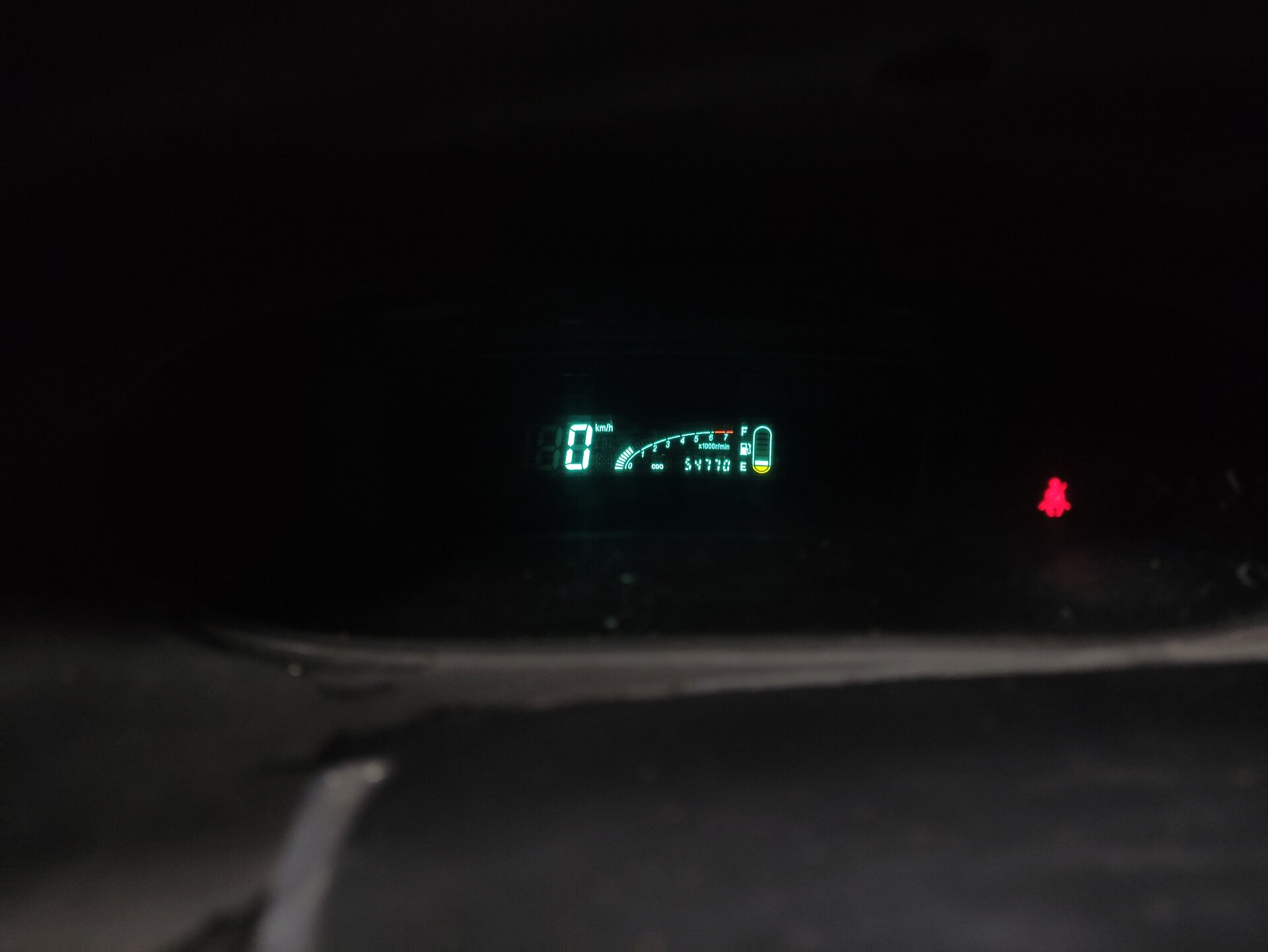 Geely MK Cross, I 2012