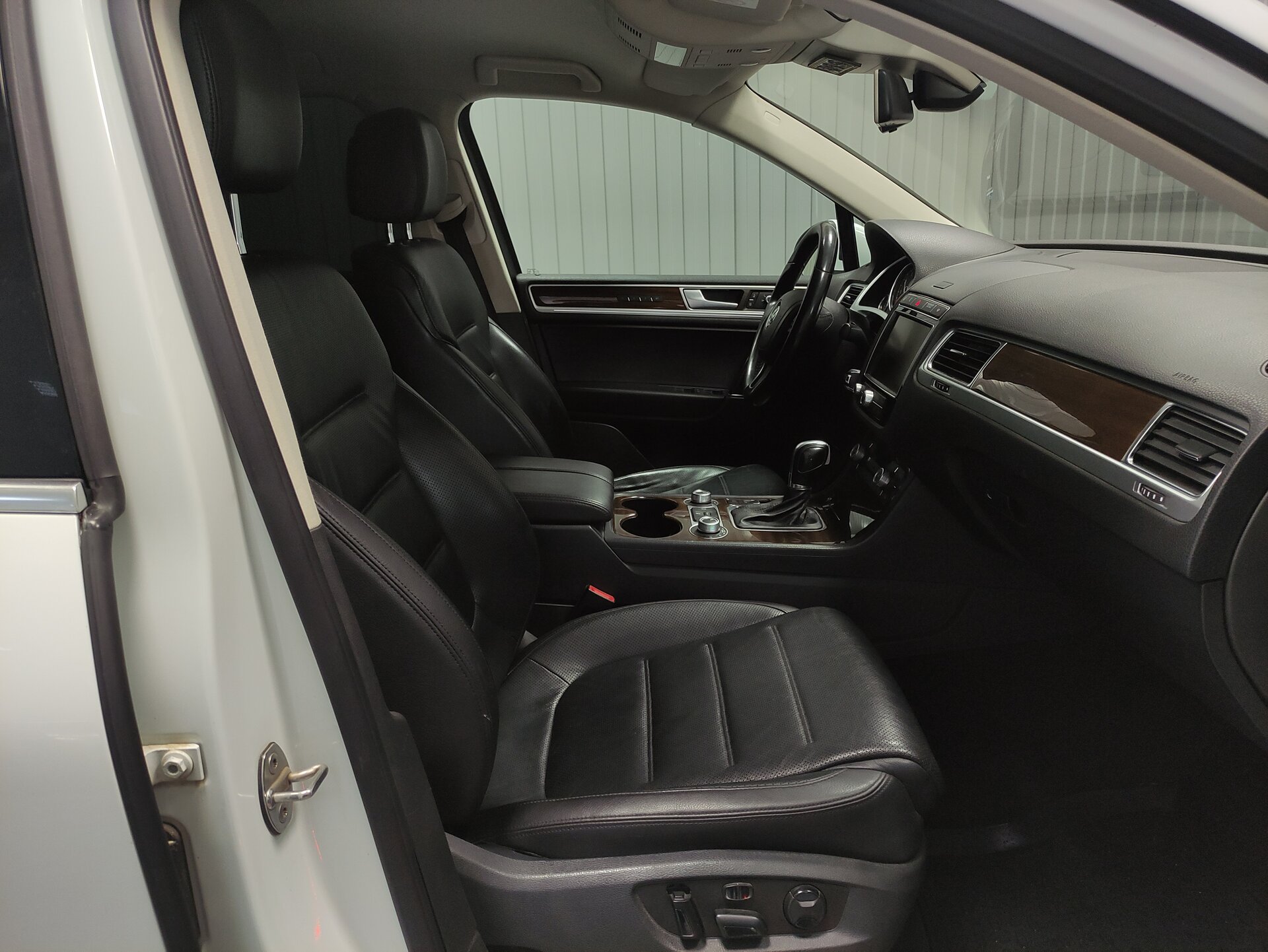 Volkswagen Touareg, II Рестайлинг 2015 Volkswagen Touareg, II Рестайлинг 2015