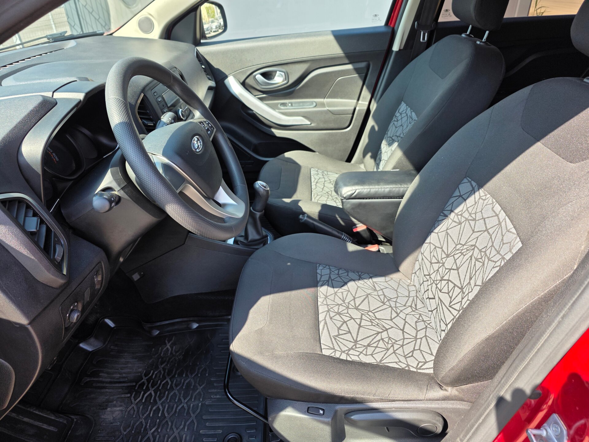 Lada (ВАЗ) XRAY, I 2019