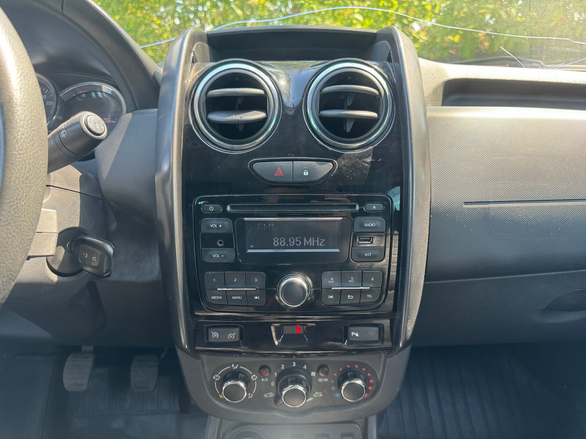 Renault Duster, I Рестайлинг 2015