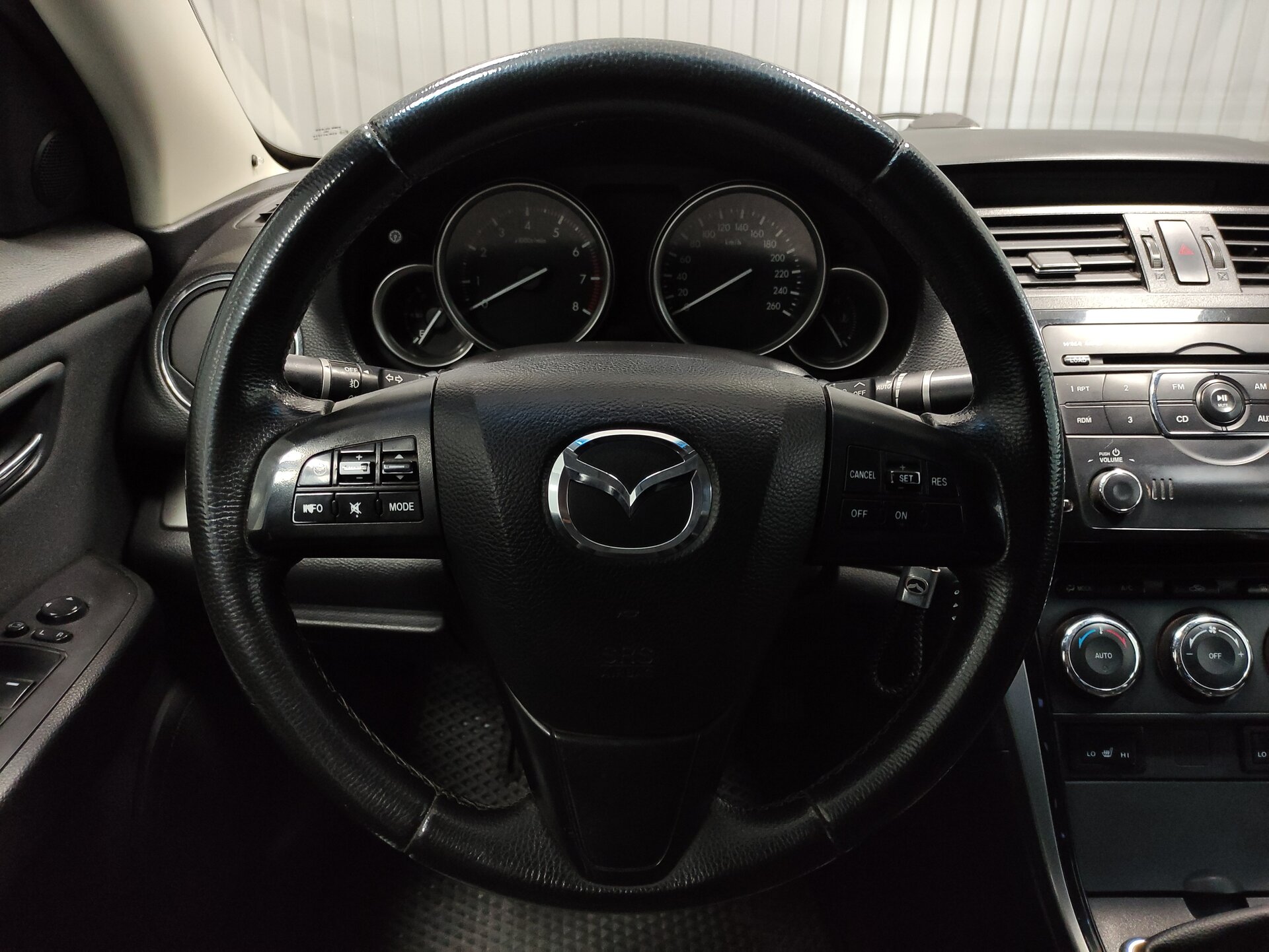 Mazda 6, II (GH) Рестайлинг 2011