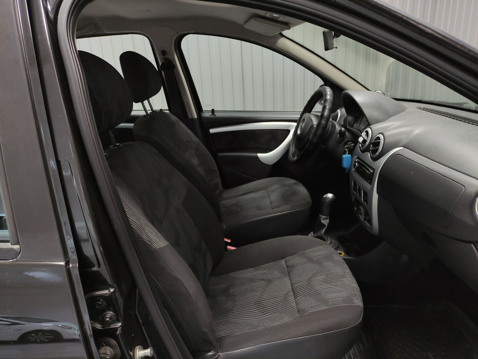 Renault Sandero, I 2011