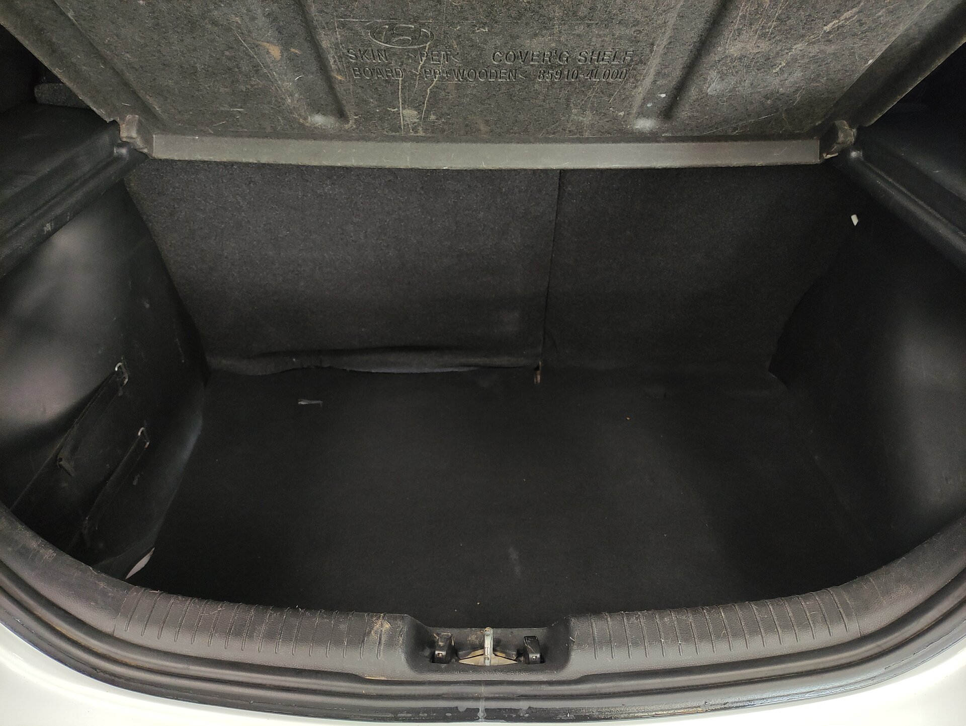 Hyundai Solaris, I 2012
