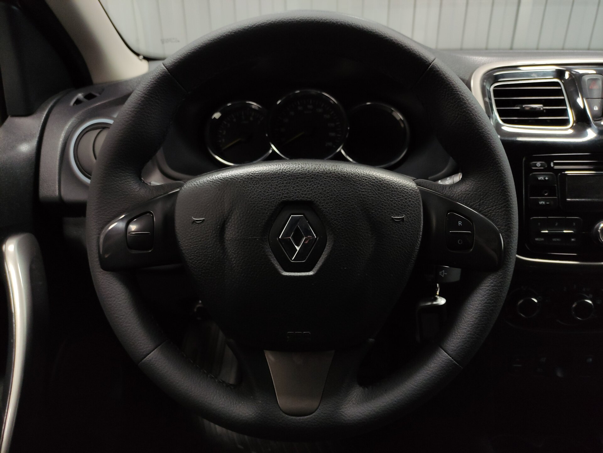 Renault Logan, II 2016