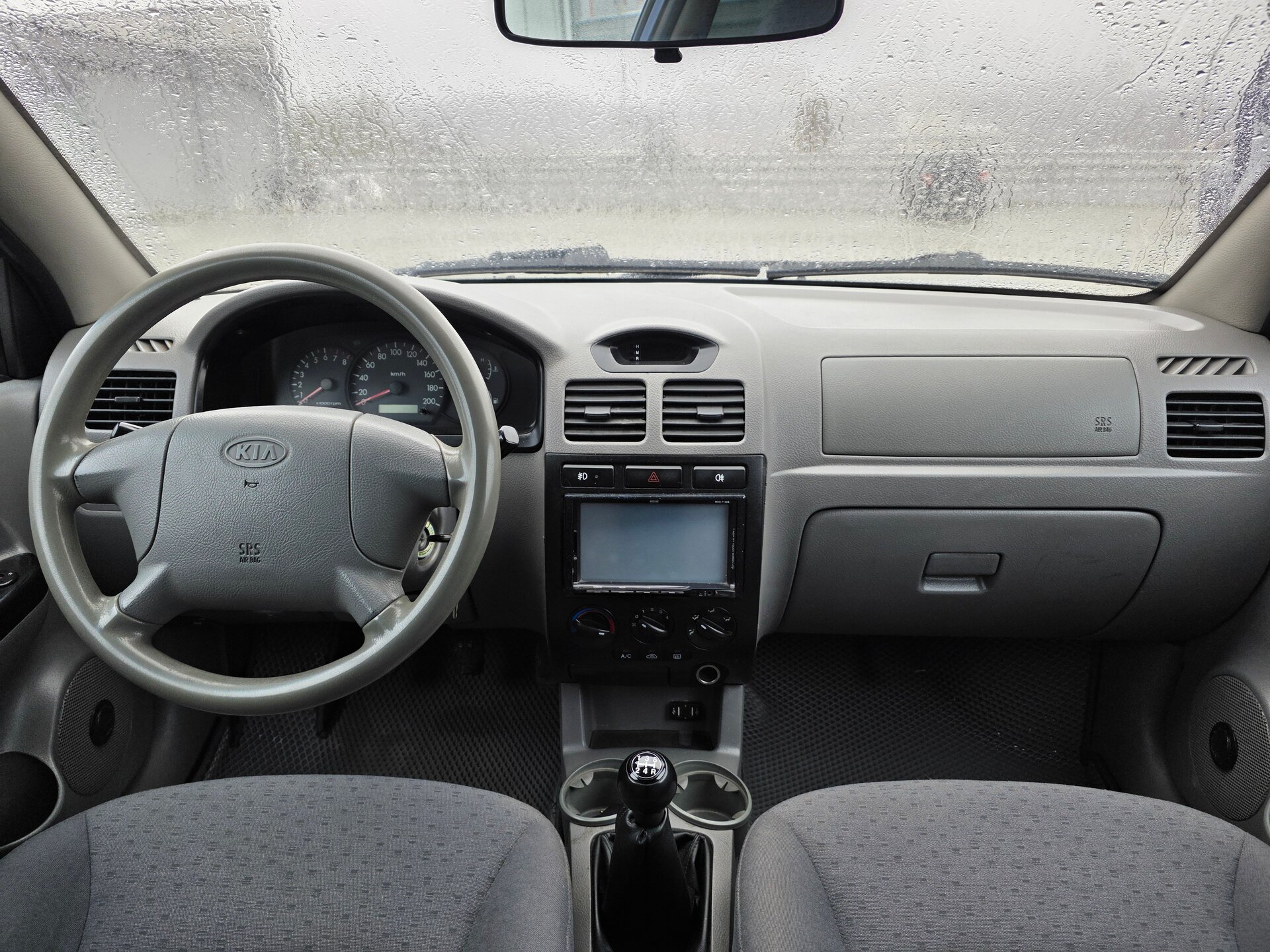 Kia Rio, I Рестайлинг 2003 Kia Rio, I Рестайлинг 2003