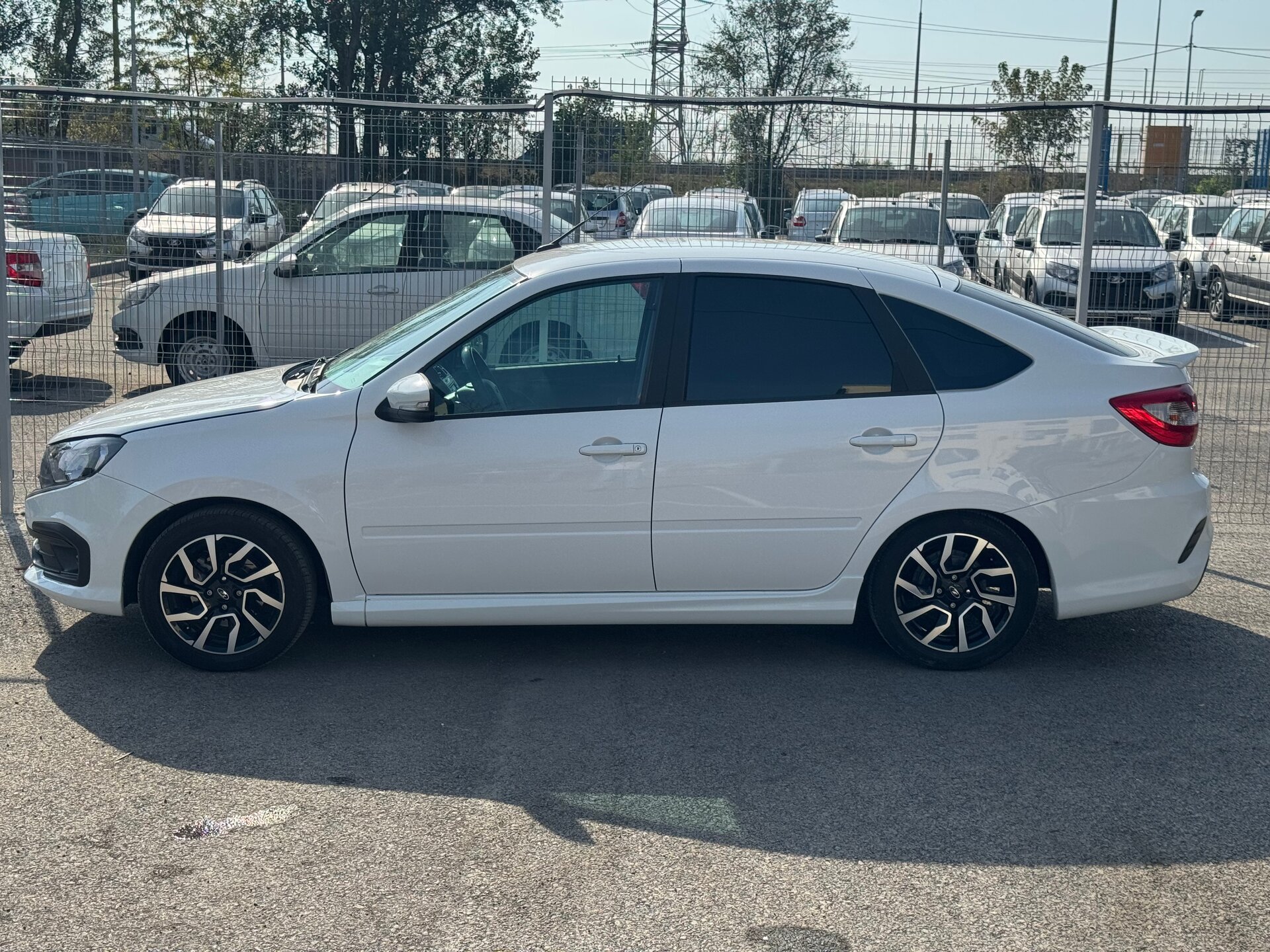 Lada (ВАЗ) Granta, I Рестайлинг 2024 Lada (ВАЗ) Granta, I Рестайлинг 2024