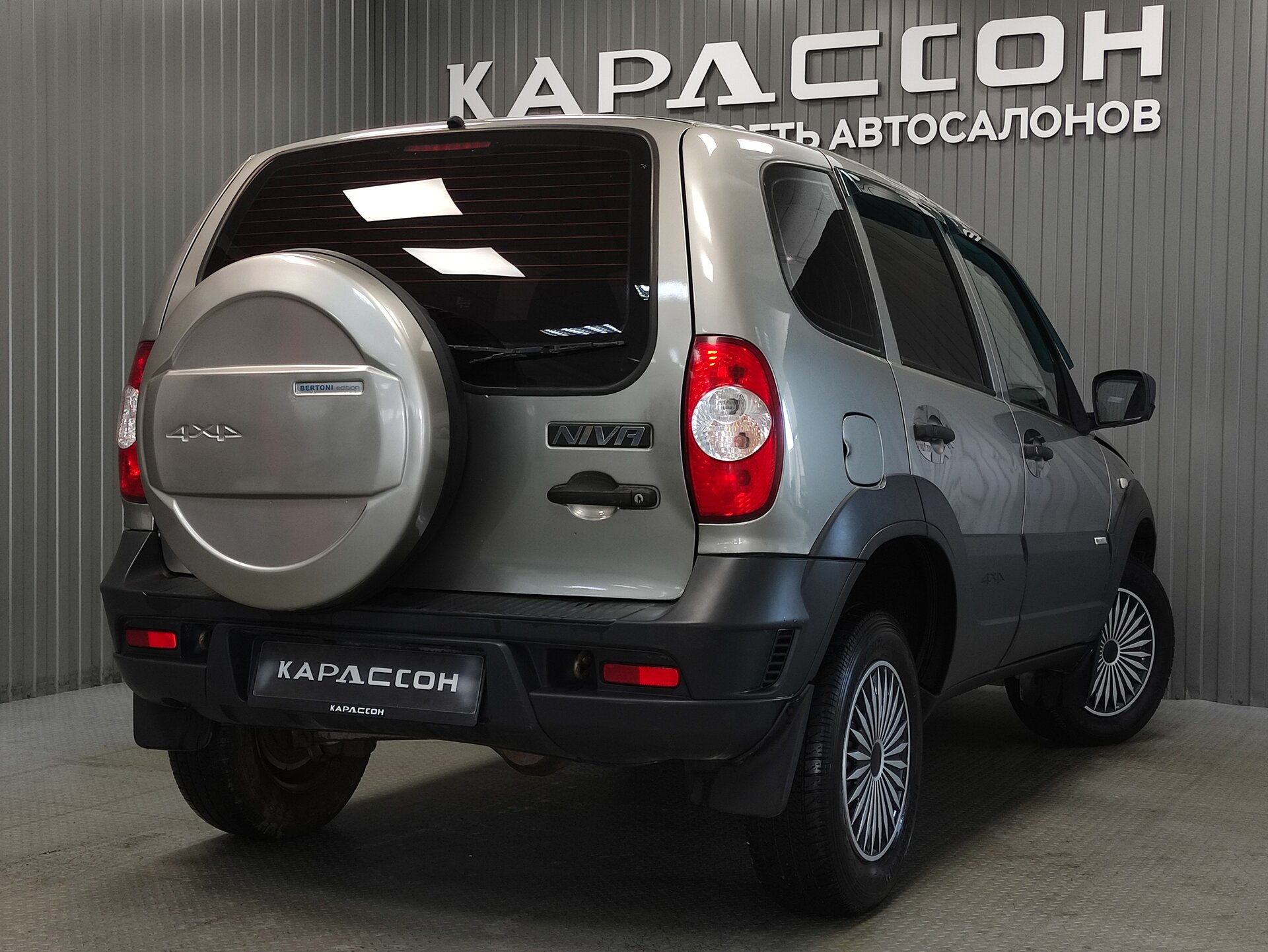 Chevrolet Niva, I Рестайлинг 2012 Chevrolet Niva, I Рестайлинг 2012