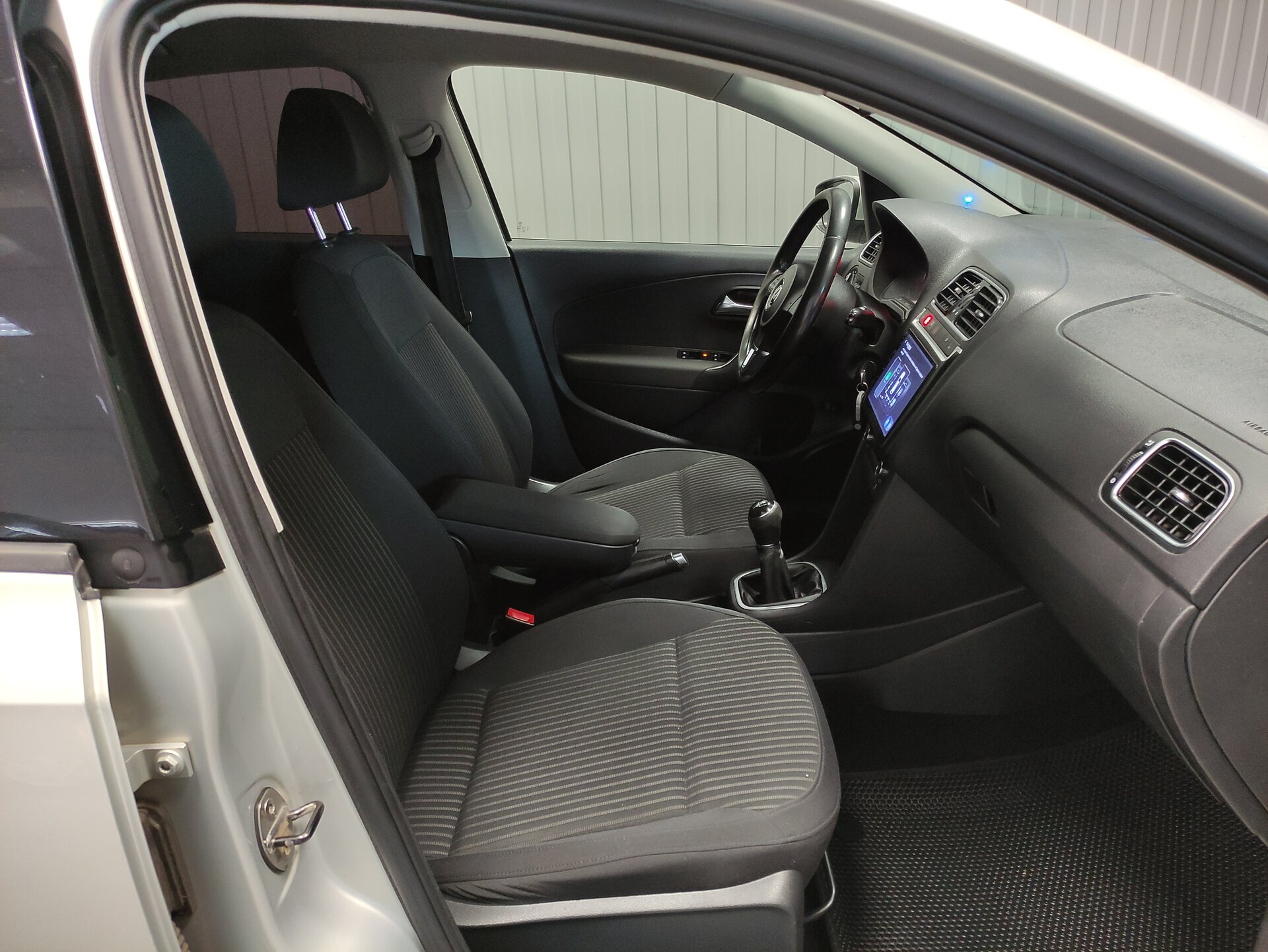 Volkswagen Polo, V 2013