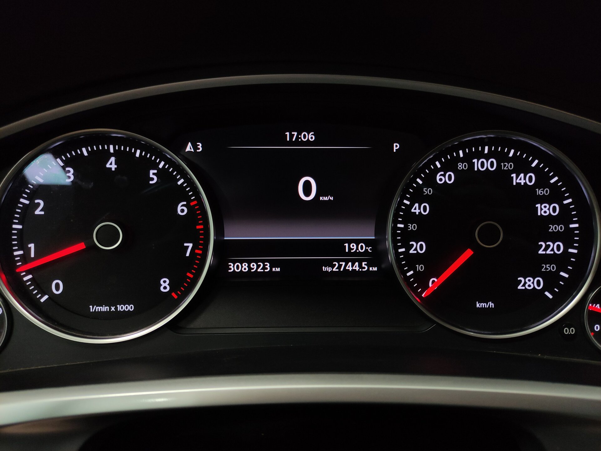 Volkswagen Touareg, II Рестайлинг 2015 Volkswagen Touareg, II Рестайлинг 2015