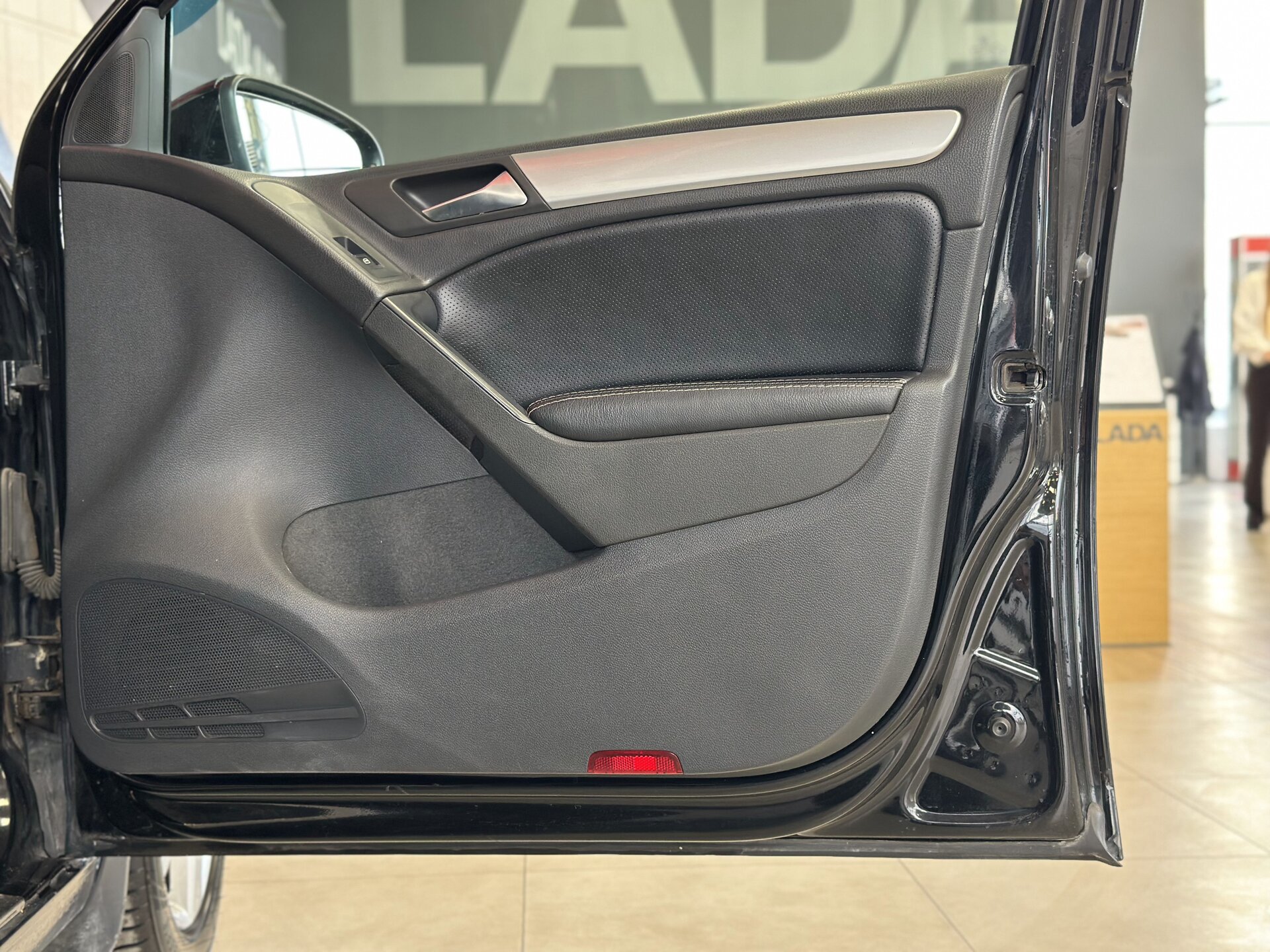 Volkswagen Golf, VI 2011