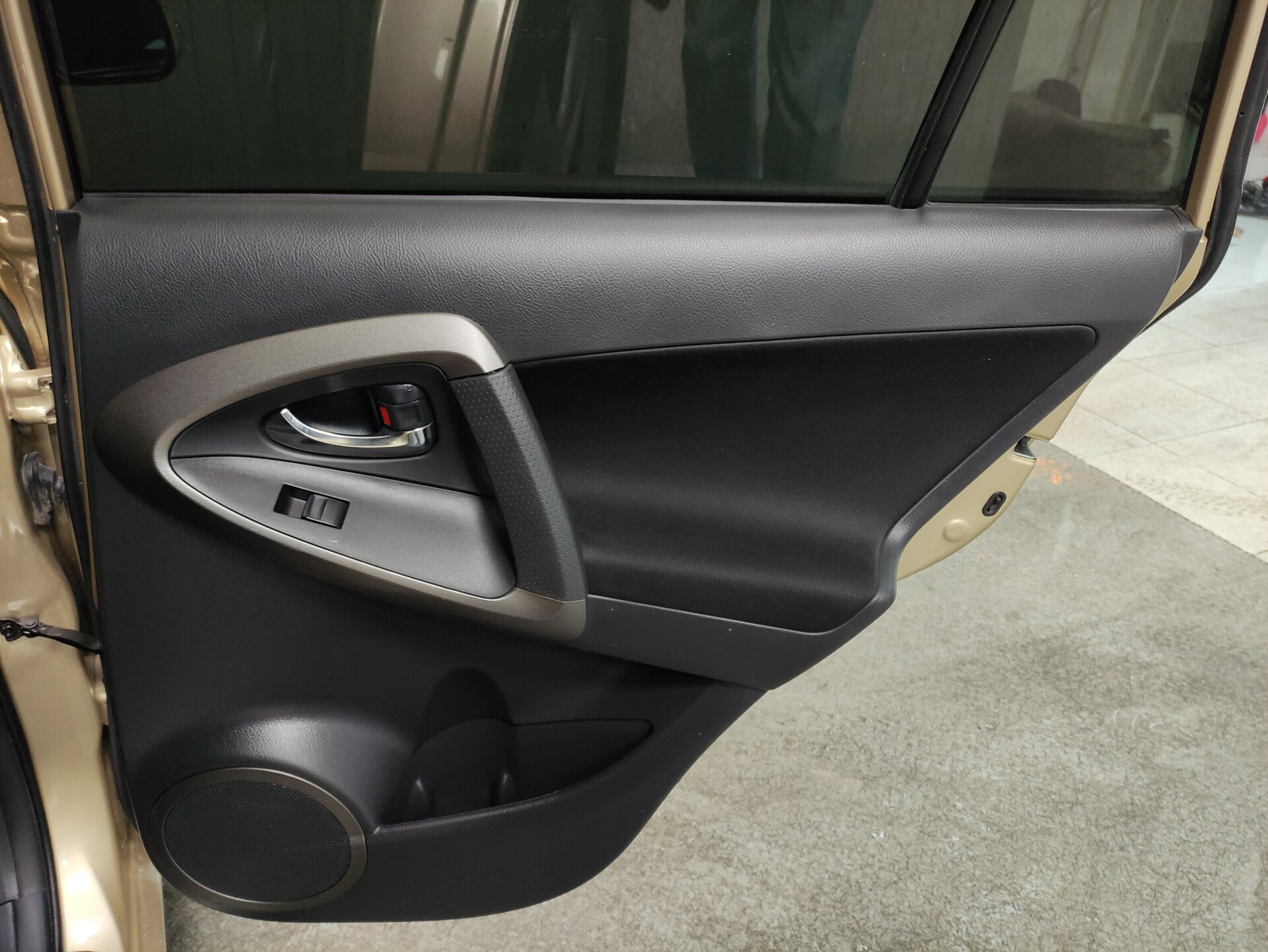 Toyota RAV4, III (XA30) Рестайлинг 2010