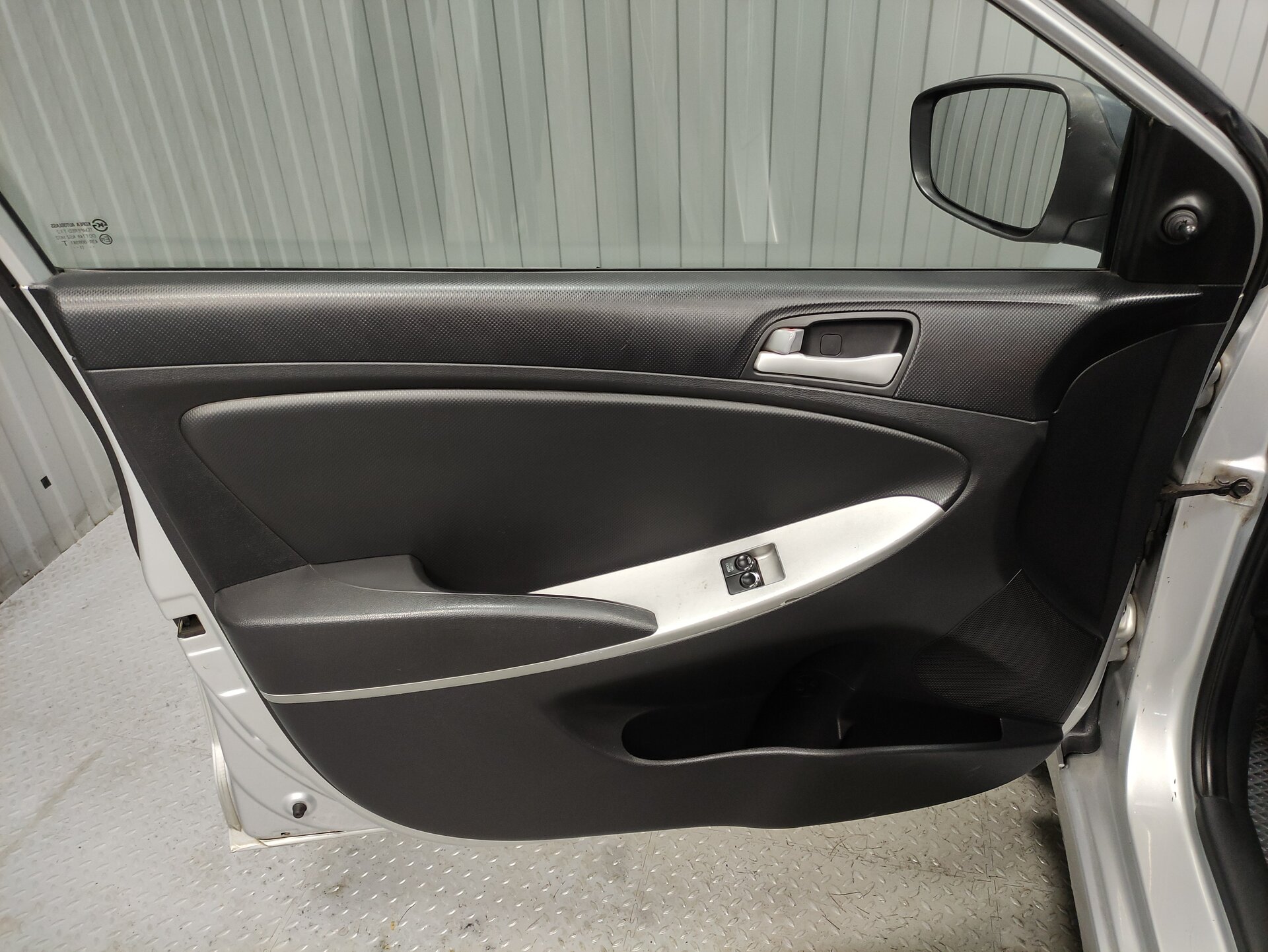 Hyundai Solaris, I 2012