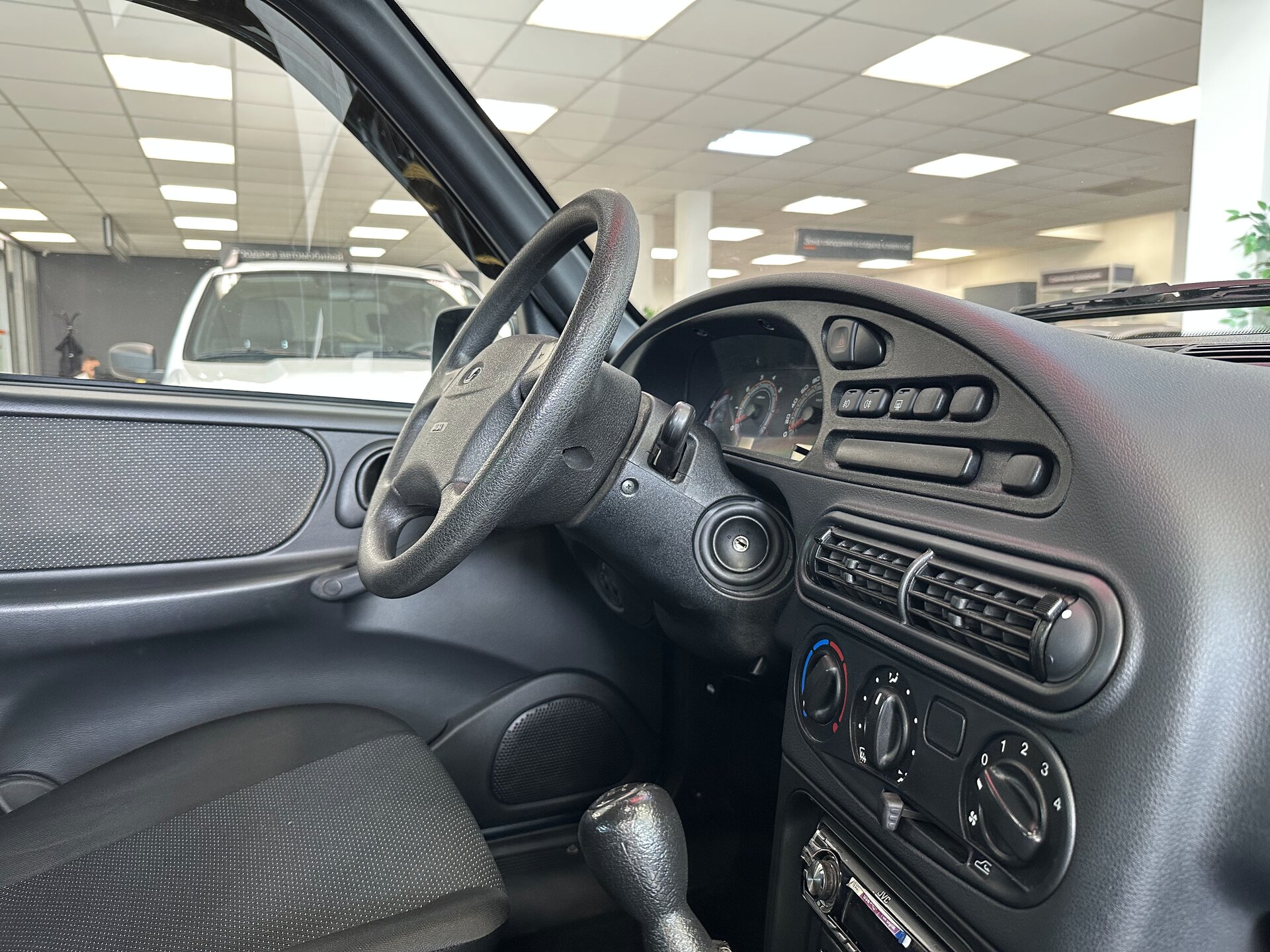 Lada (ВАЗ) Niva Travel, I 2023 Lada (ВАЗ) Niva Travel, I 2023