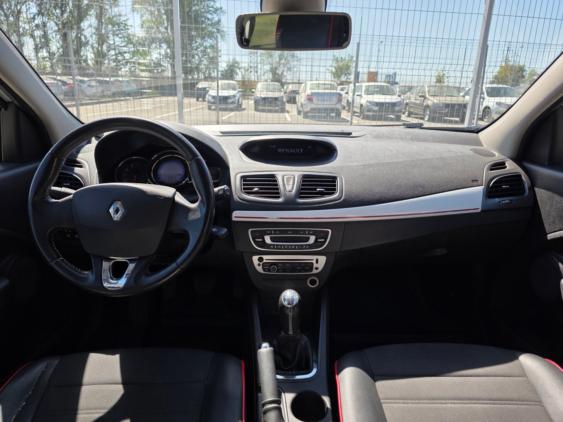 Renault Megane, III Рестайлинг 2013 Renault Megane, III Рестайлинг 2013