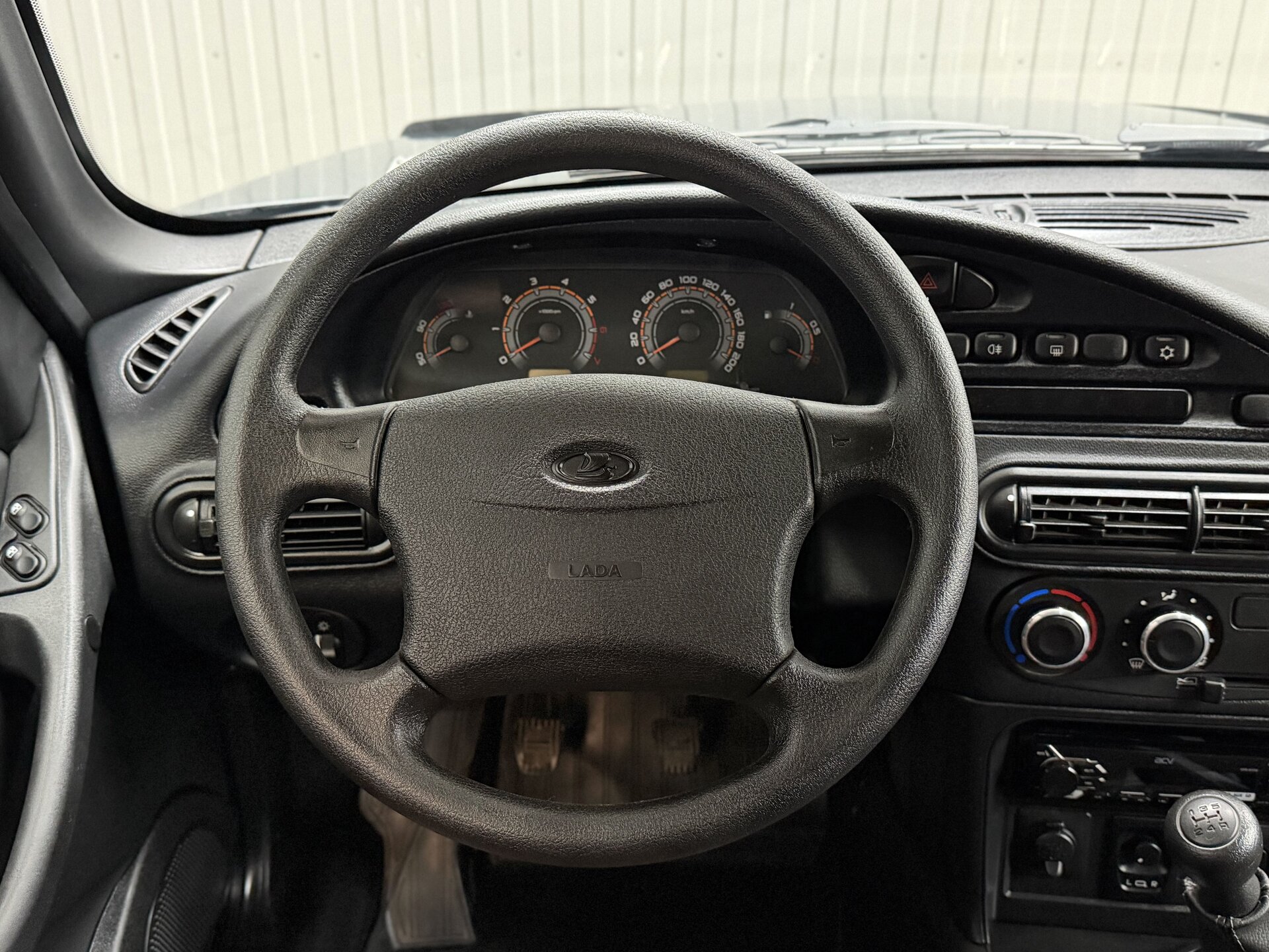 Lada (ВАЗ) Niva Travel, I 2023 Lada (ВАЗ) Niva Travel, I 2023