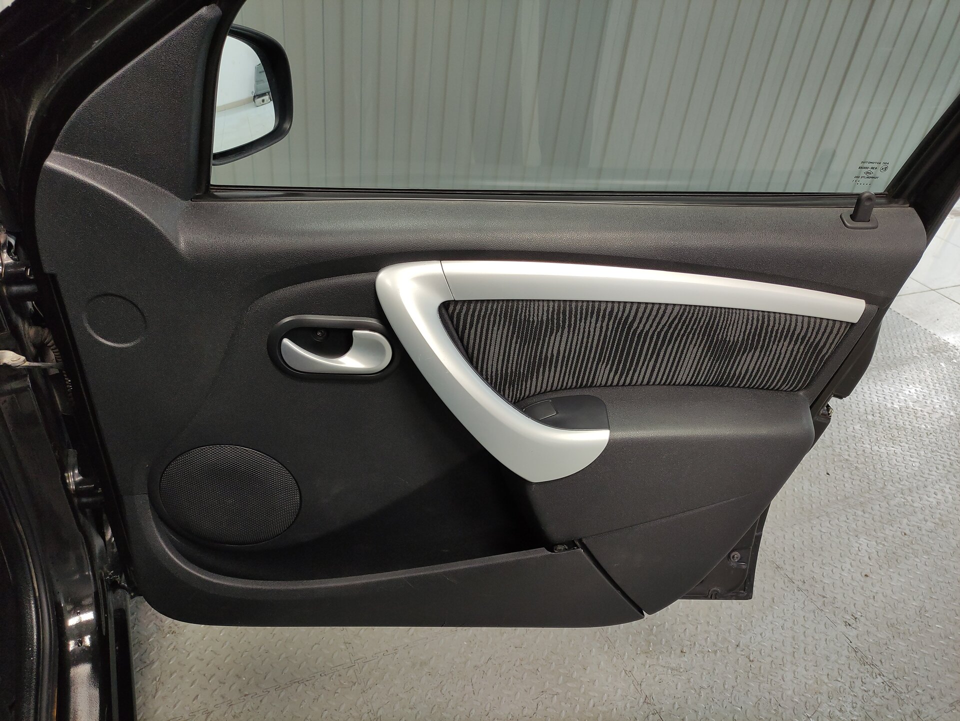 Renault Sandero, I 2011