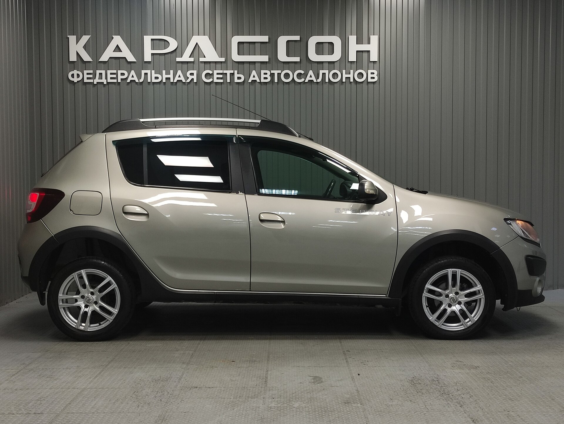 Renault Sandero, II 2015