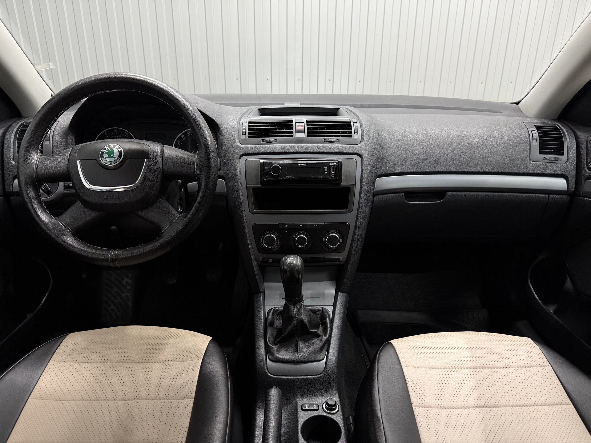 Skoda Octavia, II (A5) Рестайлинг 2010
